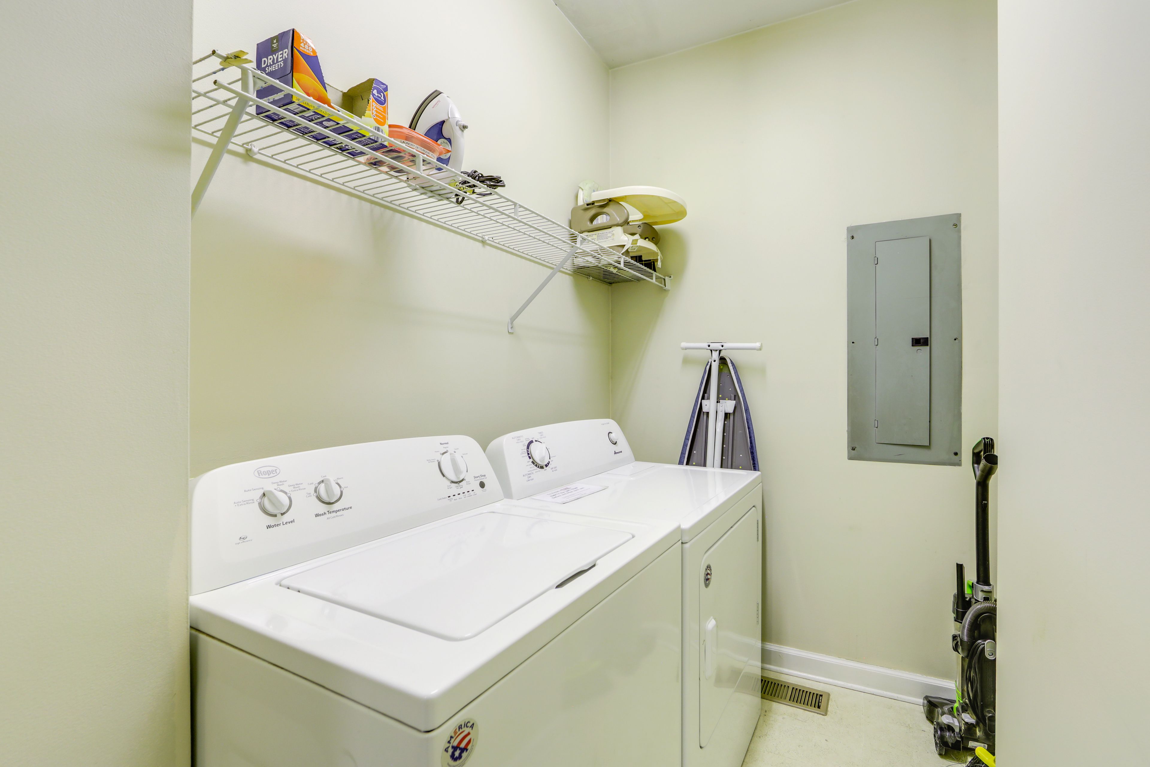 Laundry Room | 1st Floor