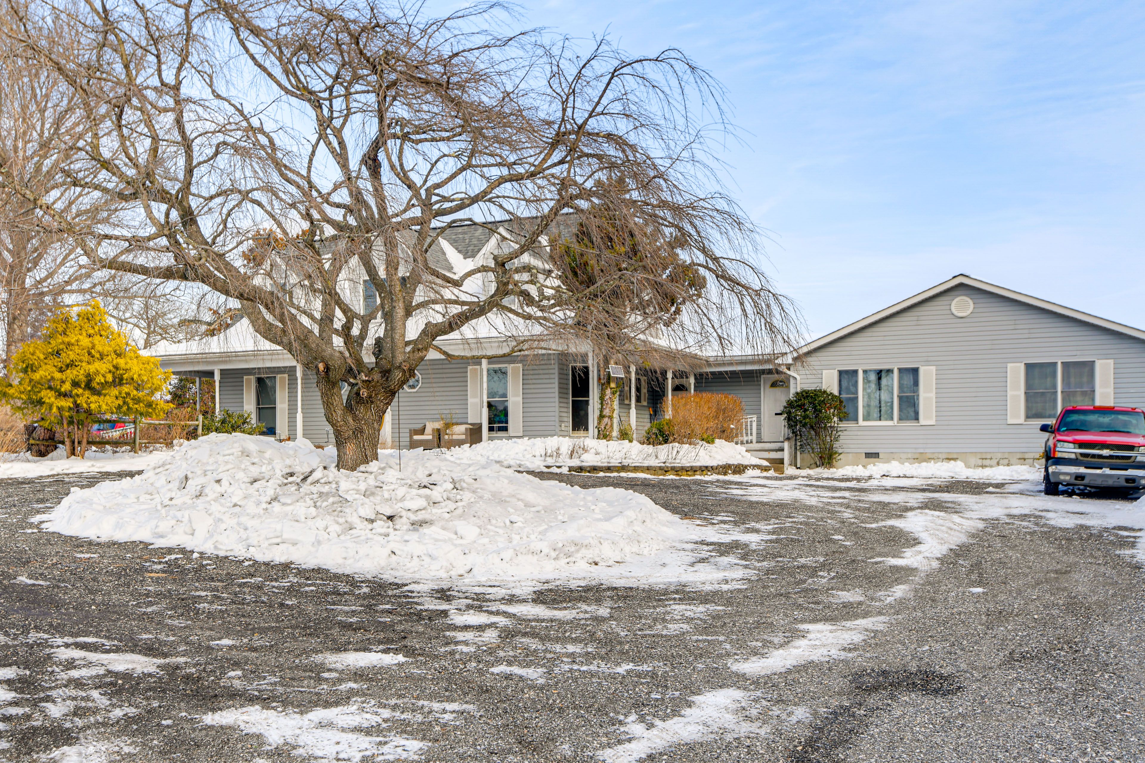 Exterior | Single-Story House | 10 Mi to Liberty Reservoir Access