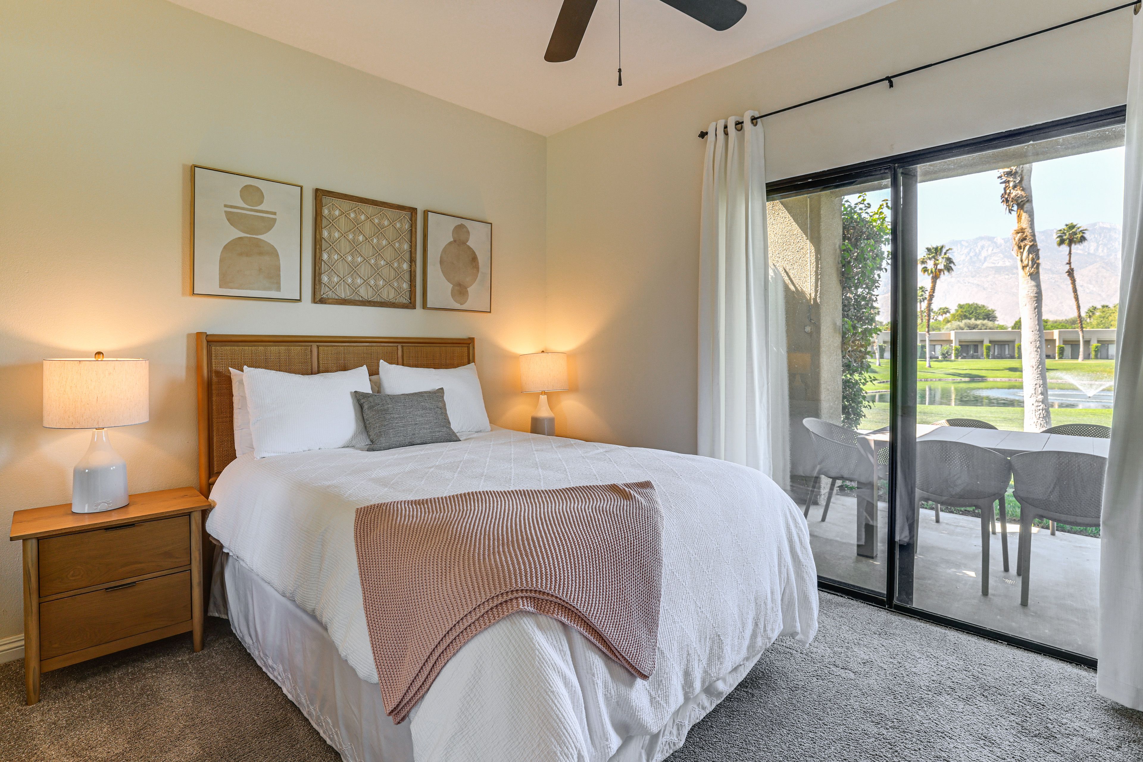 Bedroom 3 | Queen Bed