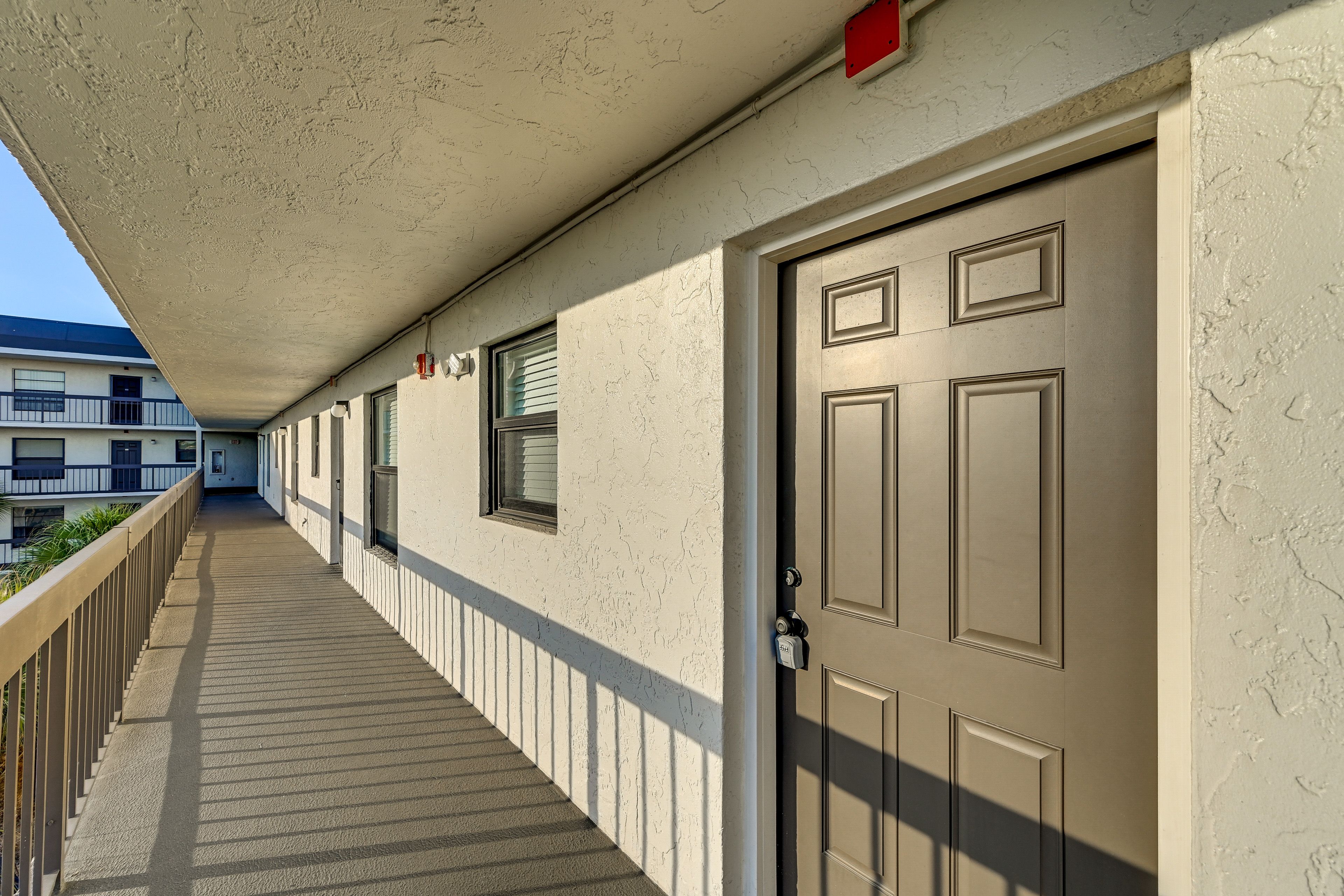 Unit Exterior | Elevator