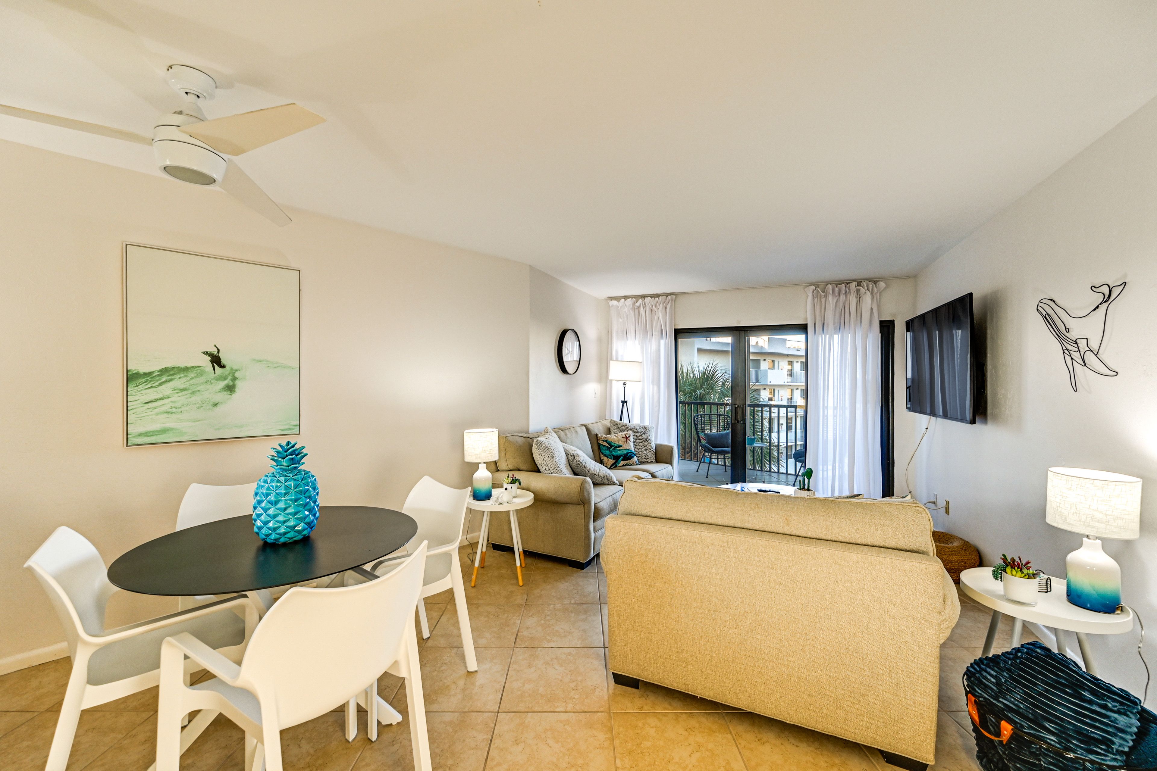 Dining Area | Dishware & Flatware