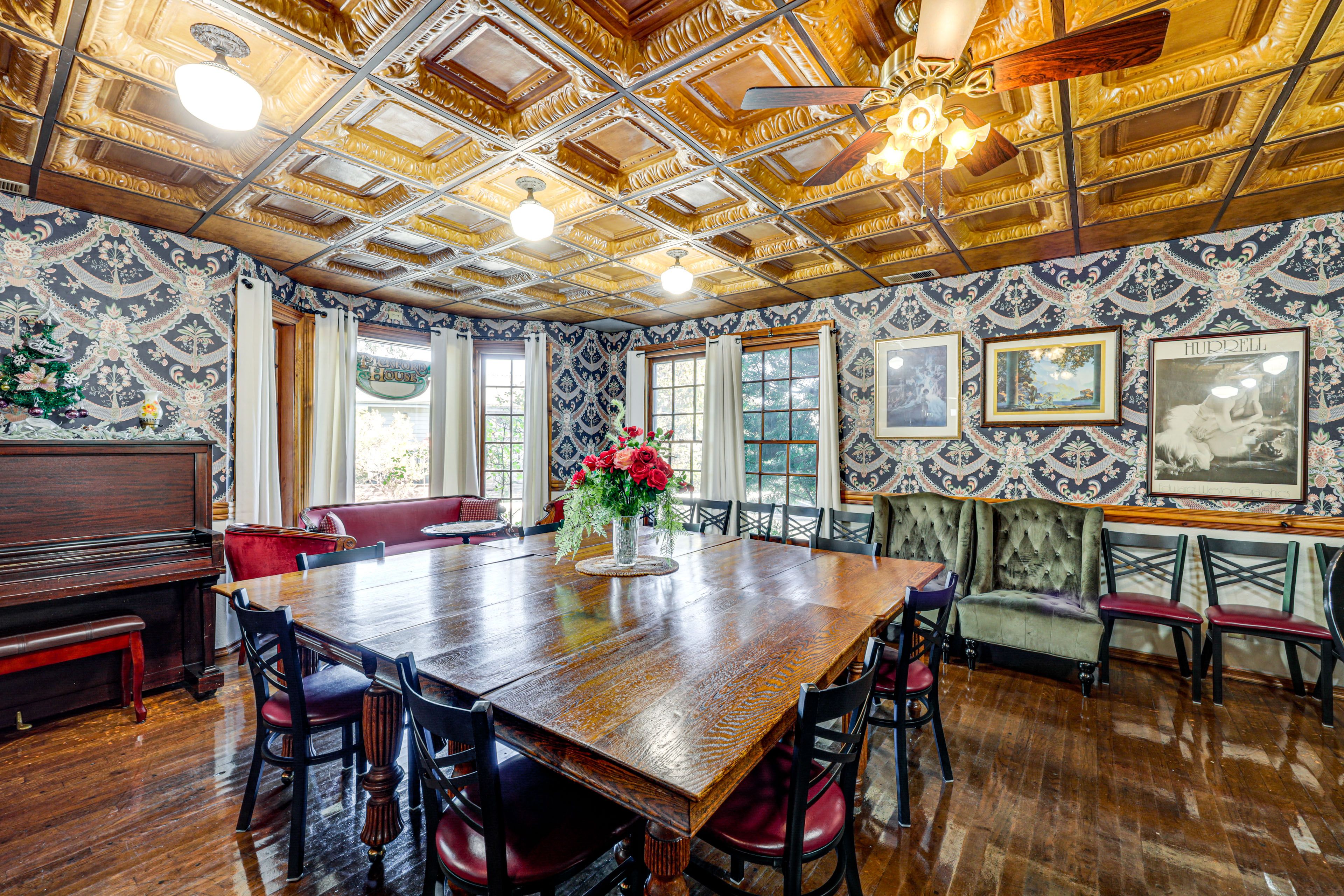 Formal Dining Area | 1st Floor