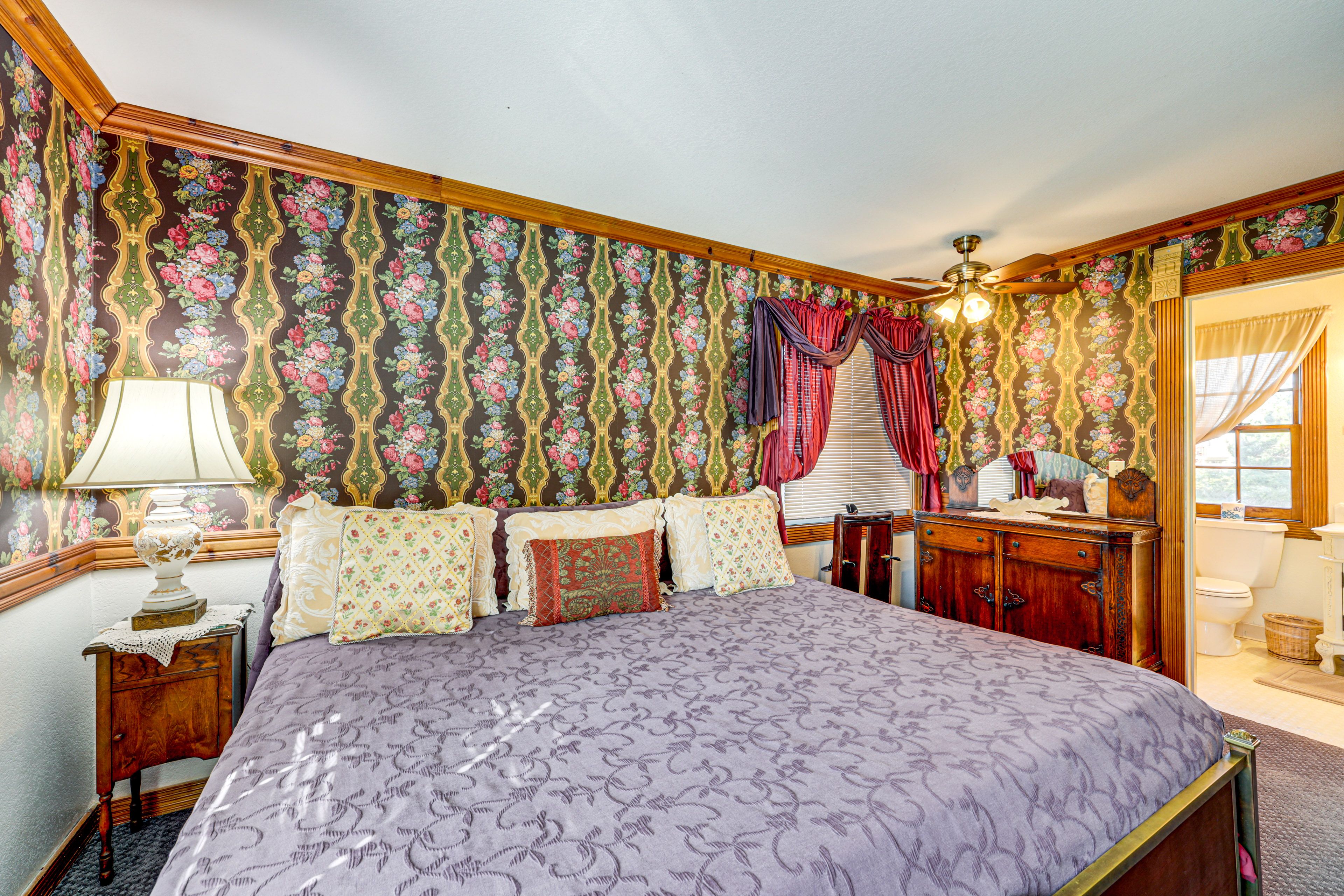 Bedroom 3 | Queen Bed | 2nd Floor