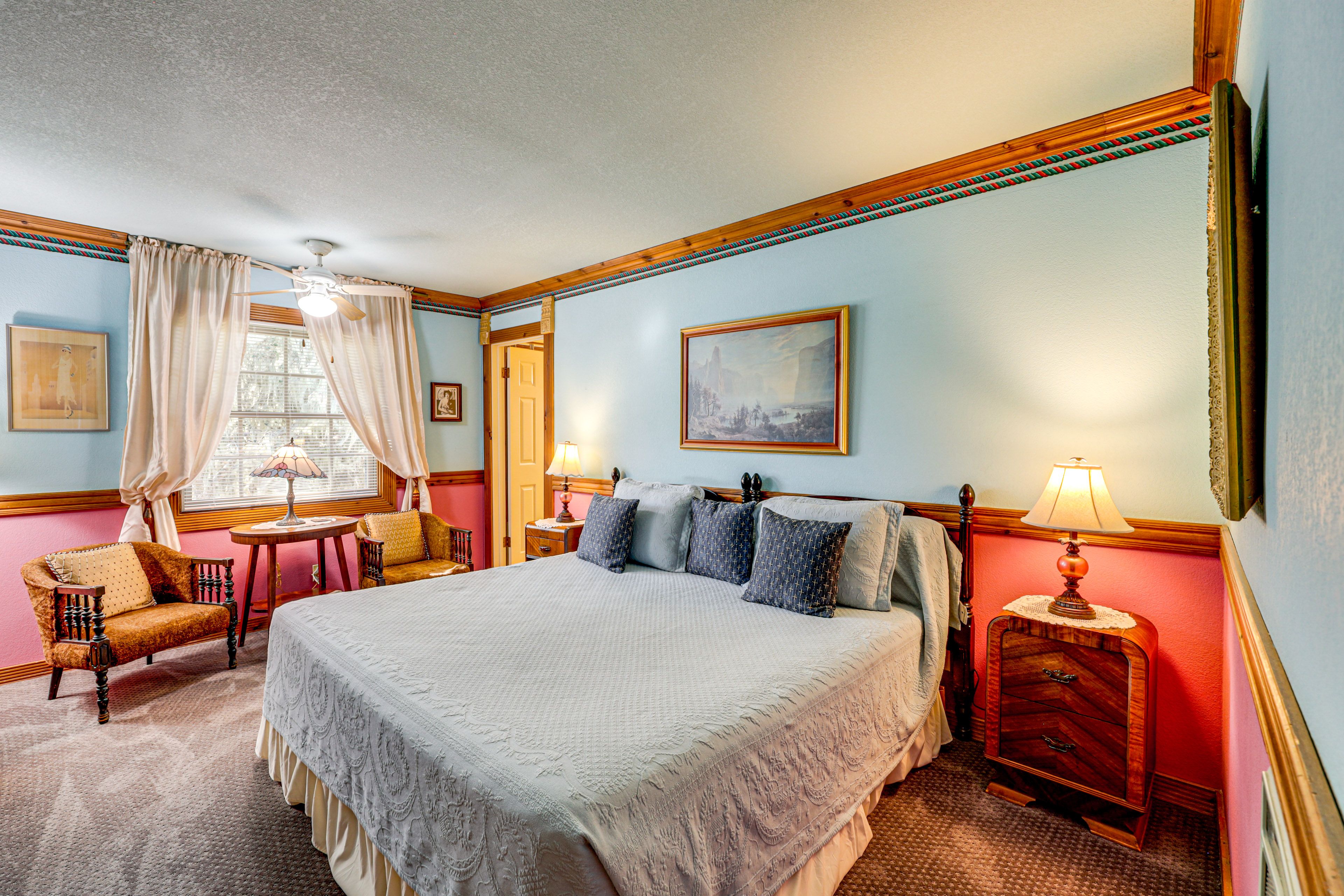 Bedroom 6 | Queen Bed | 2nd Floor