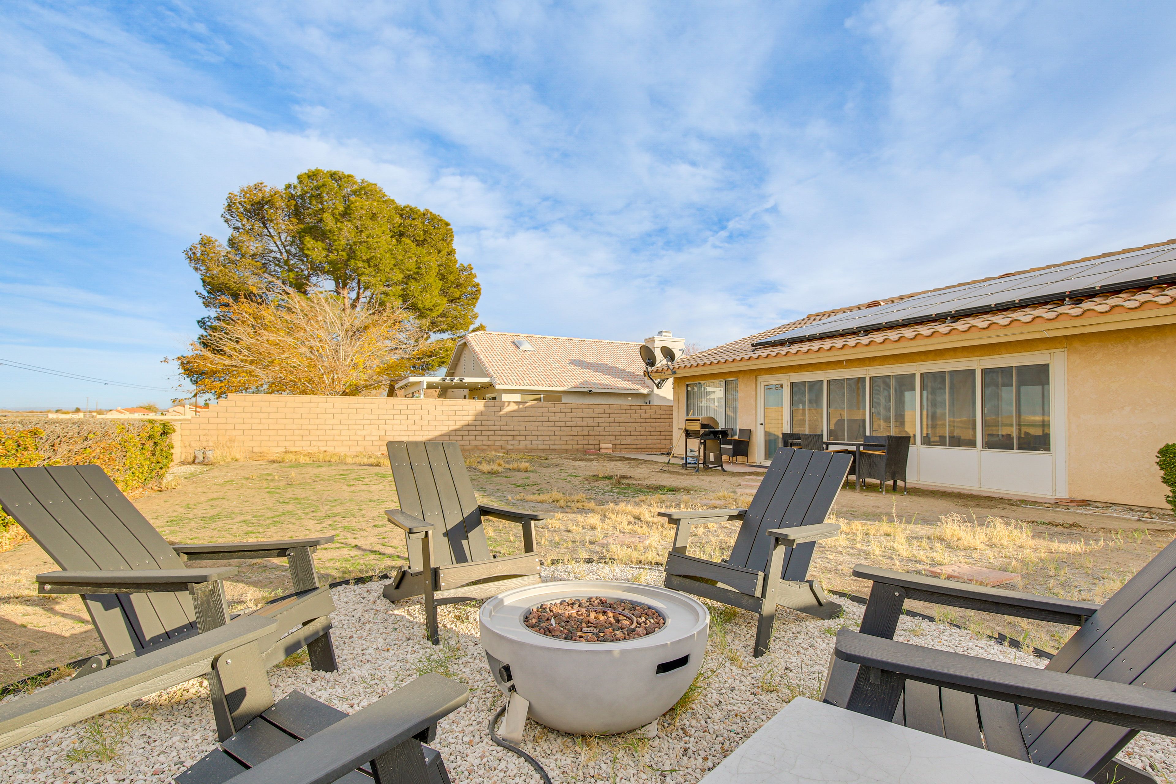 Helendale Vacation Rental | 3BR | 2BA | Step-Free Access | 1,645 Sq Ft