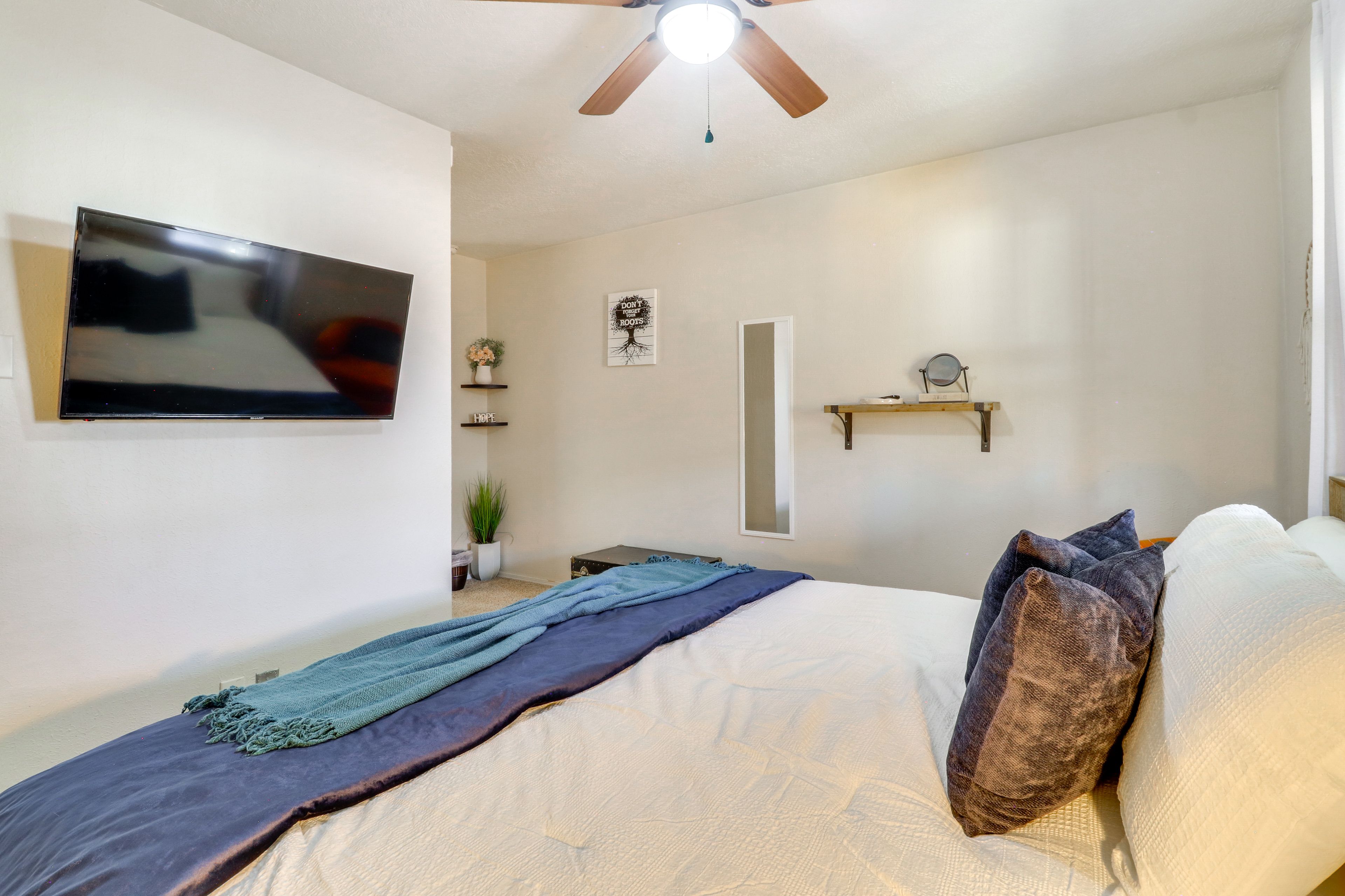 Bedroom 1 | King Bed | Linens Provided | Smart TV