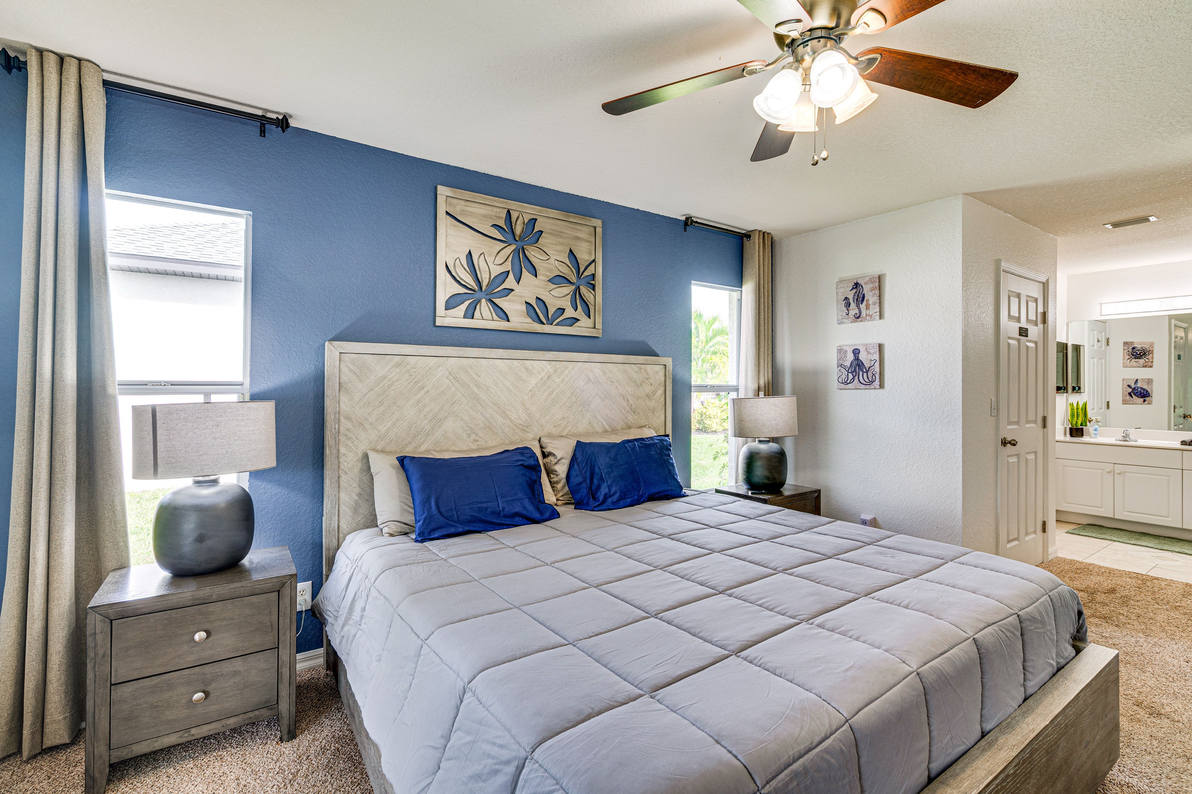 Bedroom 1 | King Bed | Linens Provided | En-Suite Bathroom