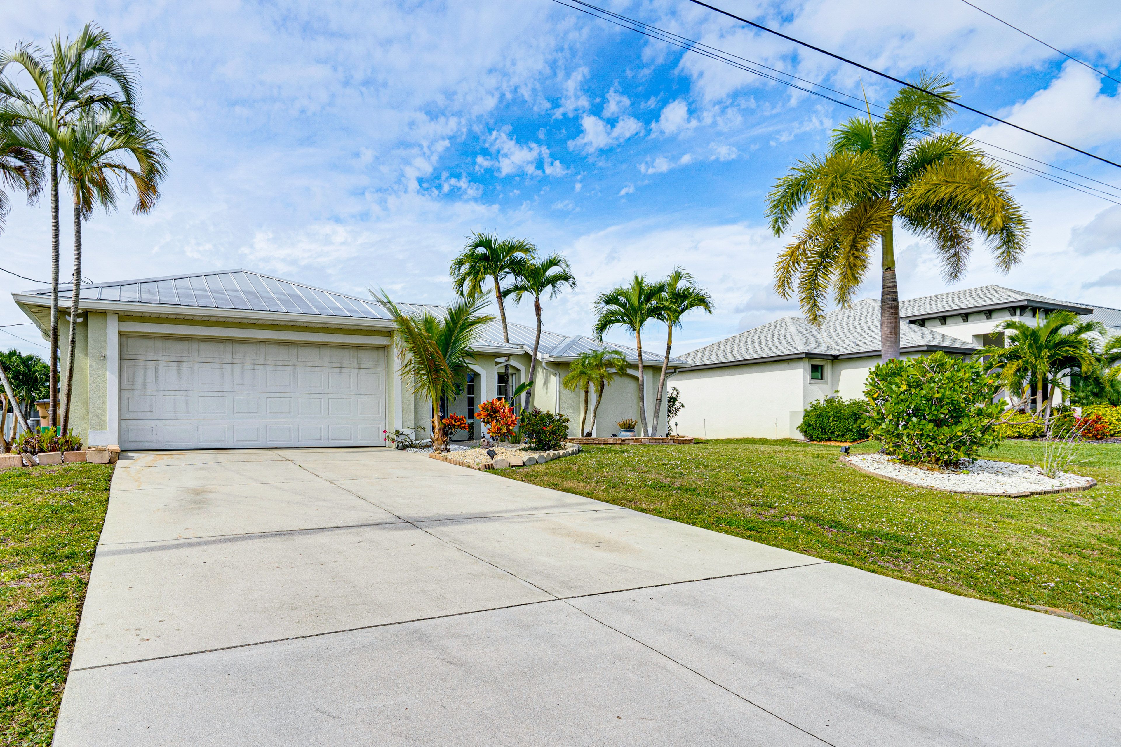 Exterior | Parking | Driveway (4 Vehicles) | Lawn Parking Prohibited