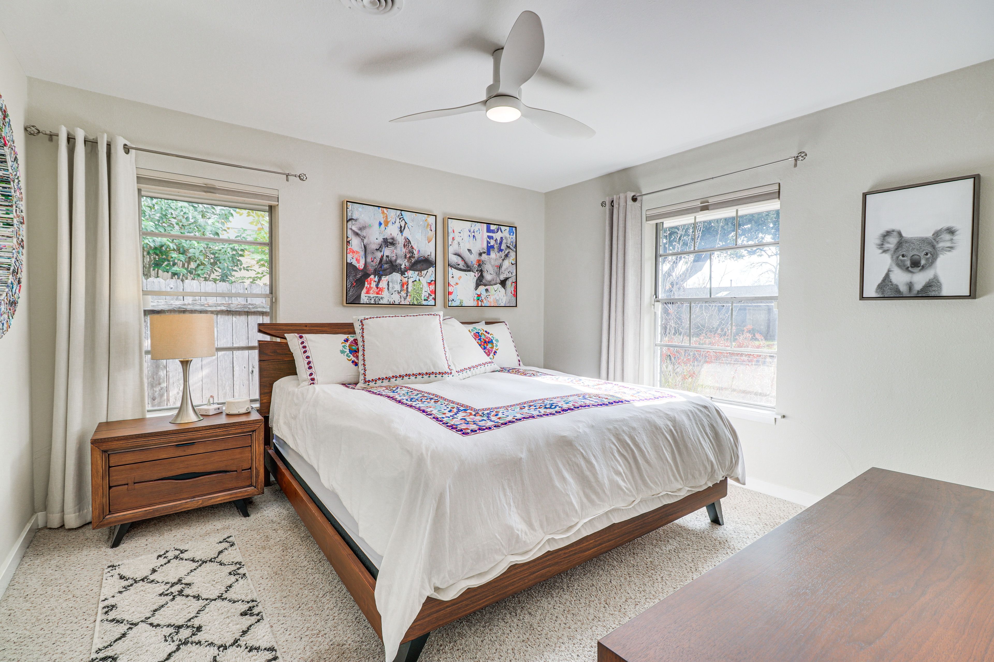 Bedroom 1 | King Bed