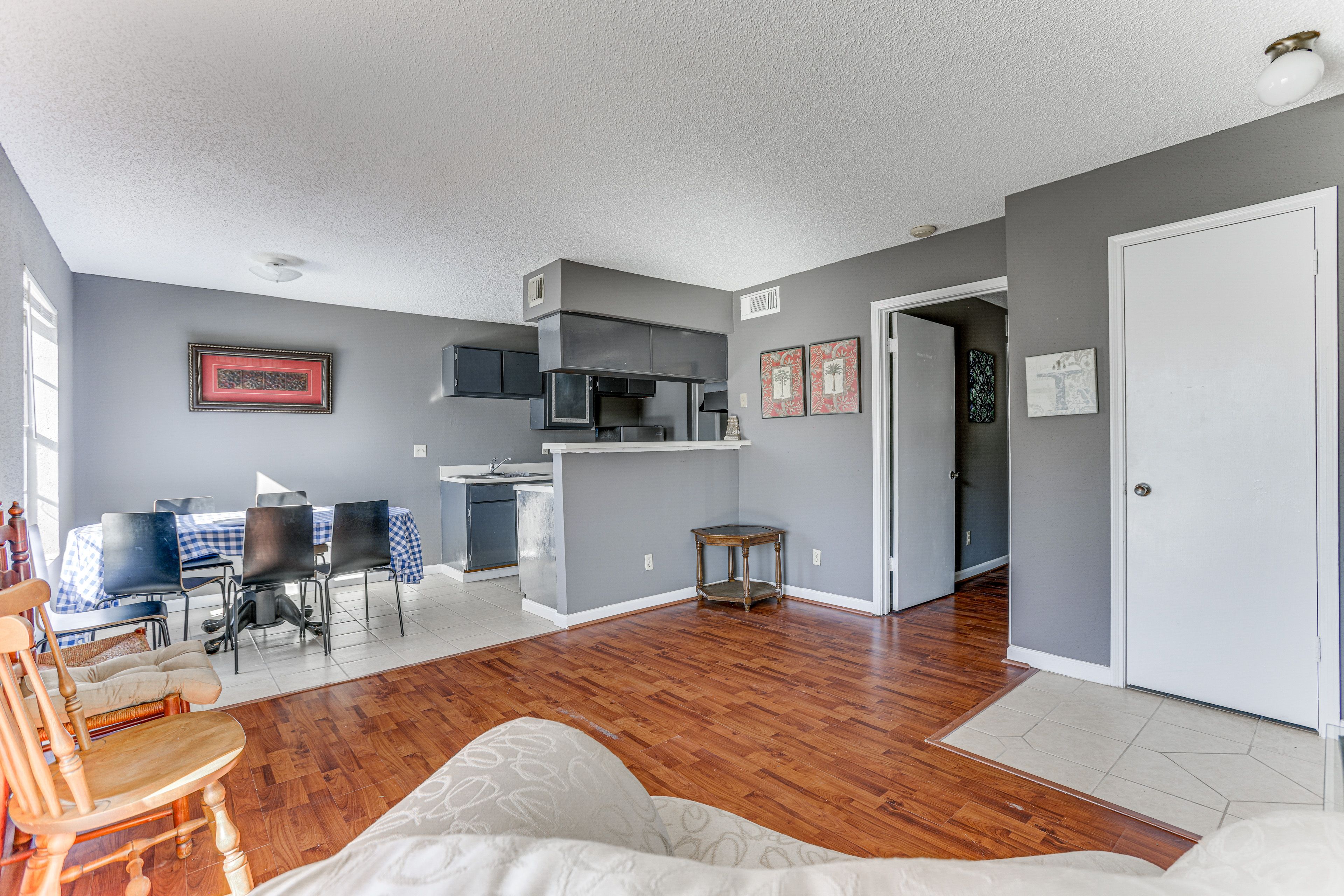 Houston Vacation Rental | 1BR | 1BA | 704 Sq Ft