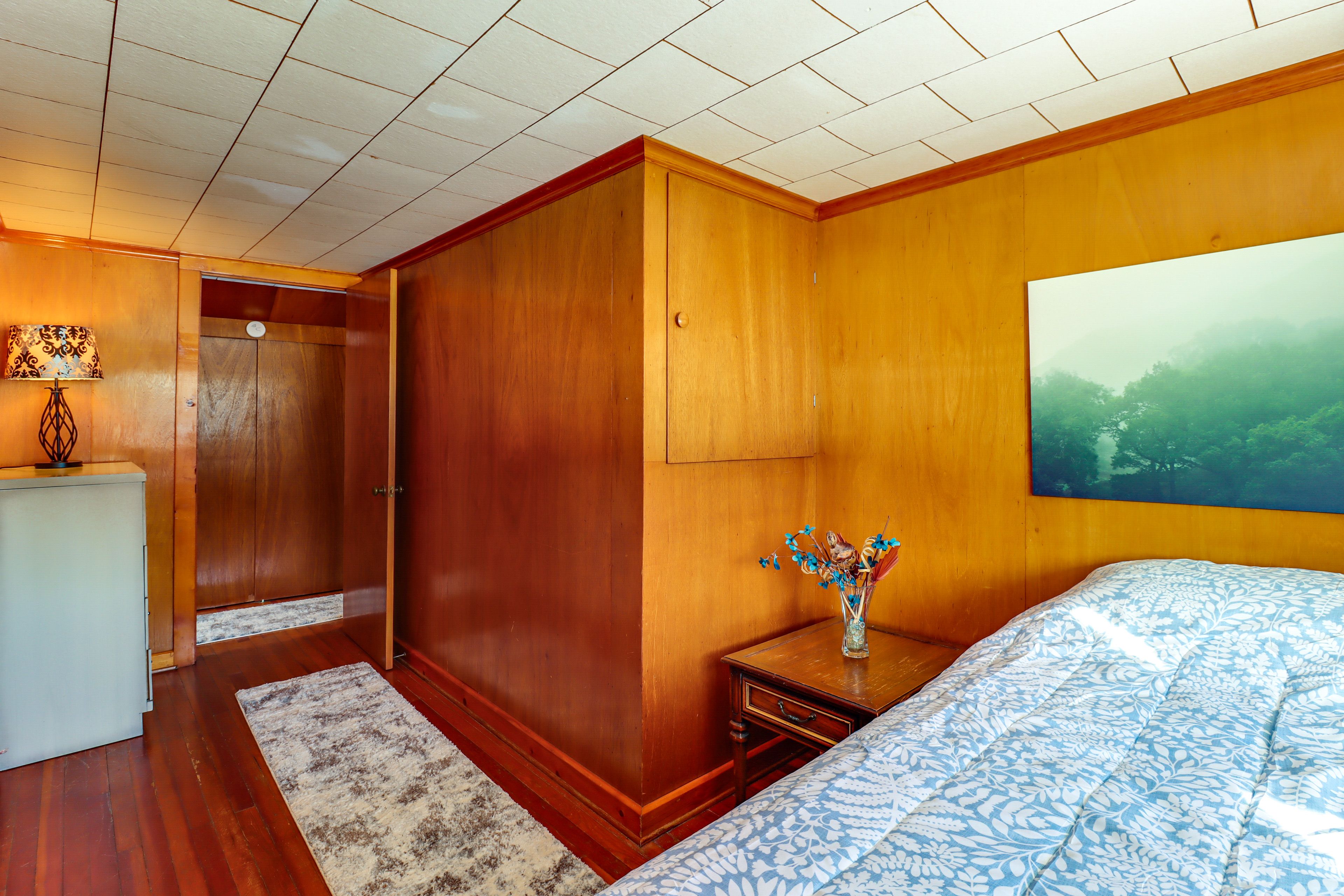 Bedroom 5 | Twin Bed | 2nd Floor