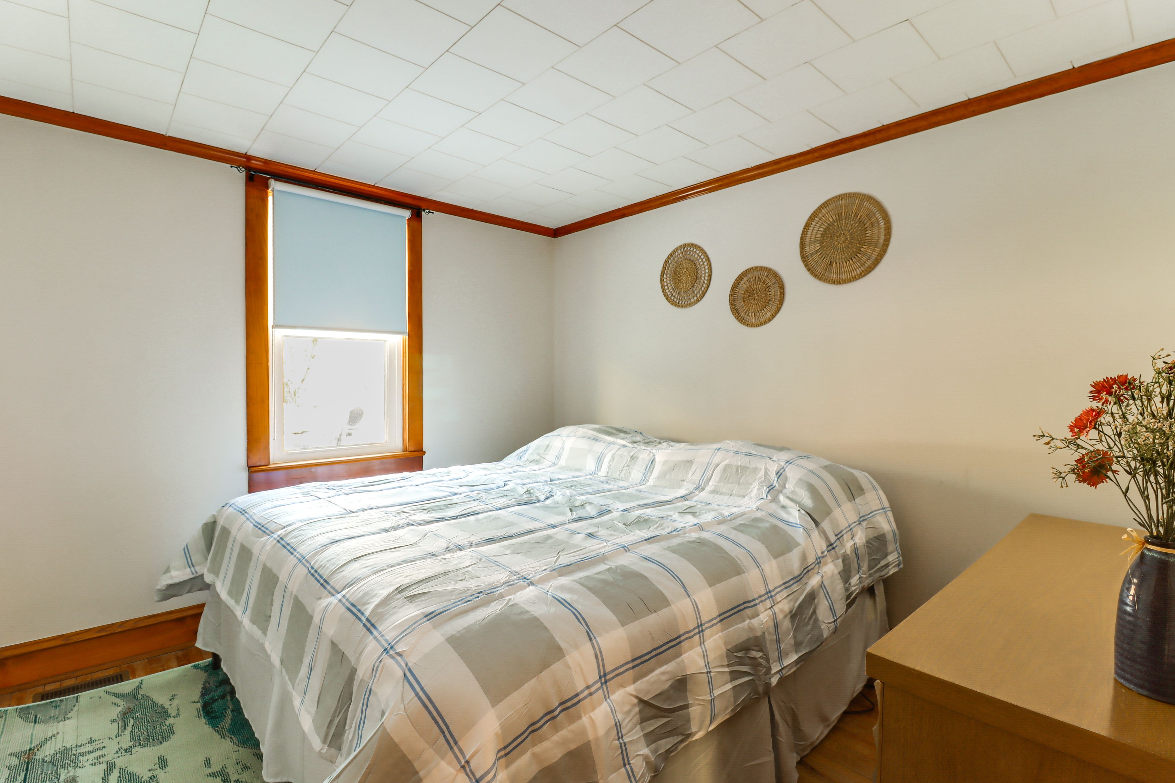 Bedroom 1 | King Bed | 1st Floor