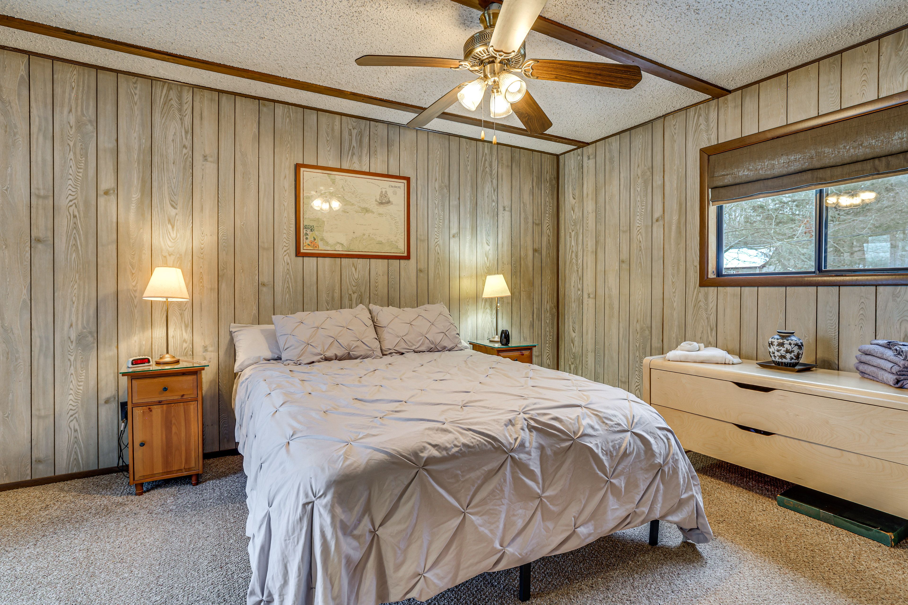 Bedroom 2 | Full Bed | 2nd Floor