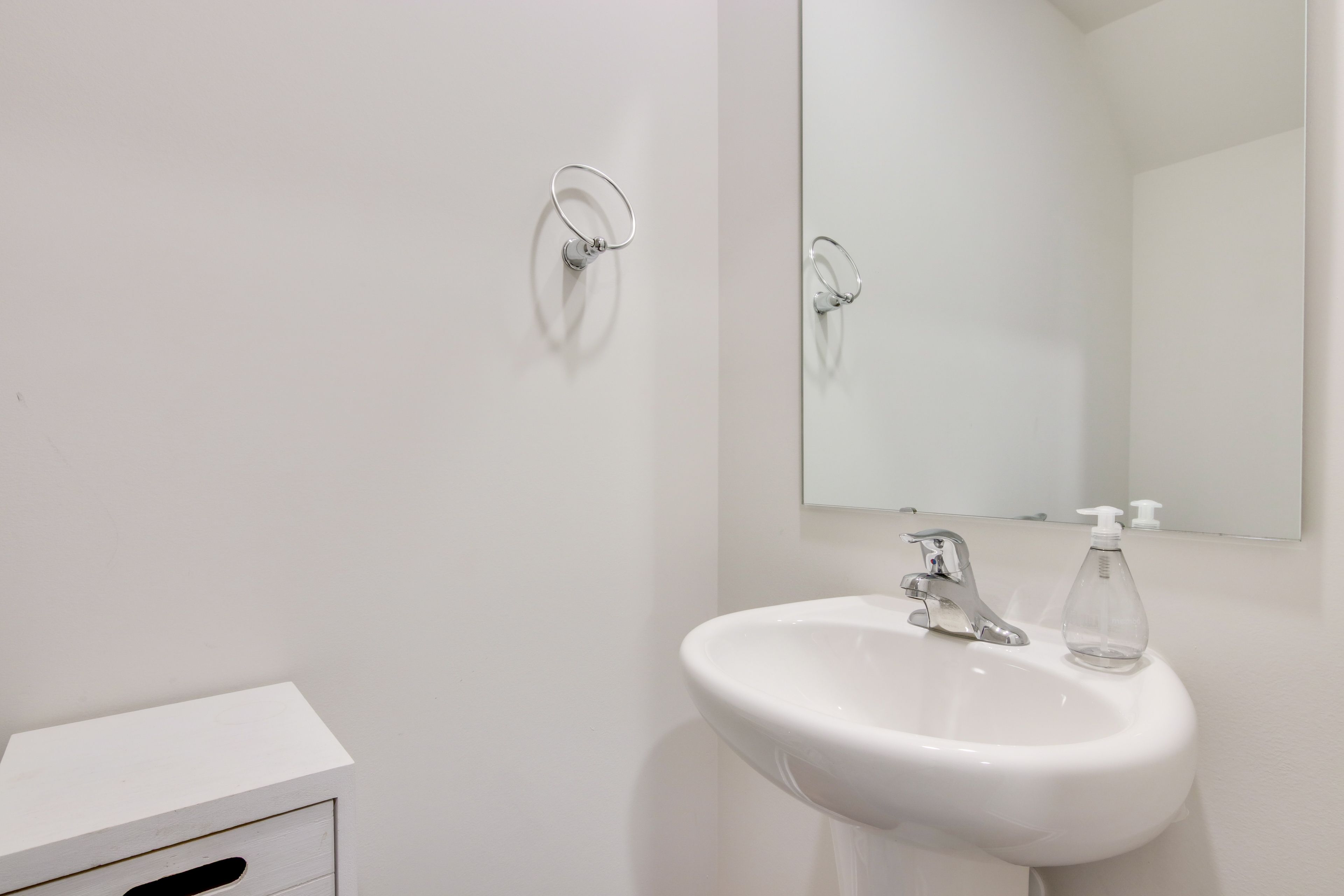 Half Bathroom | 1st Floor