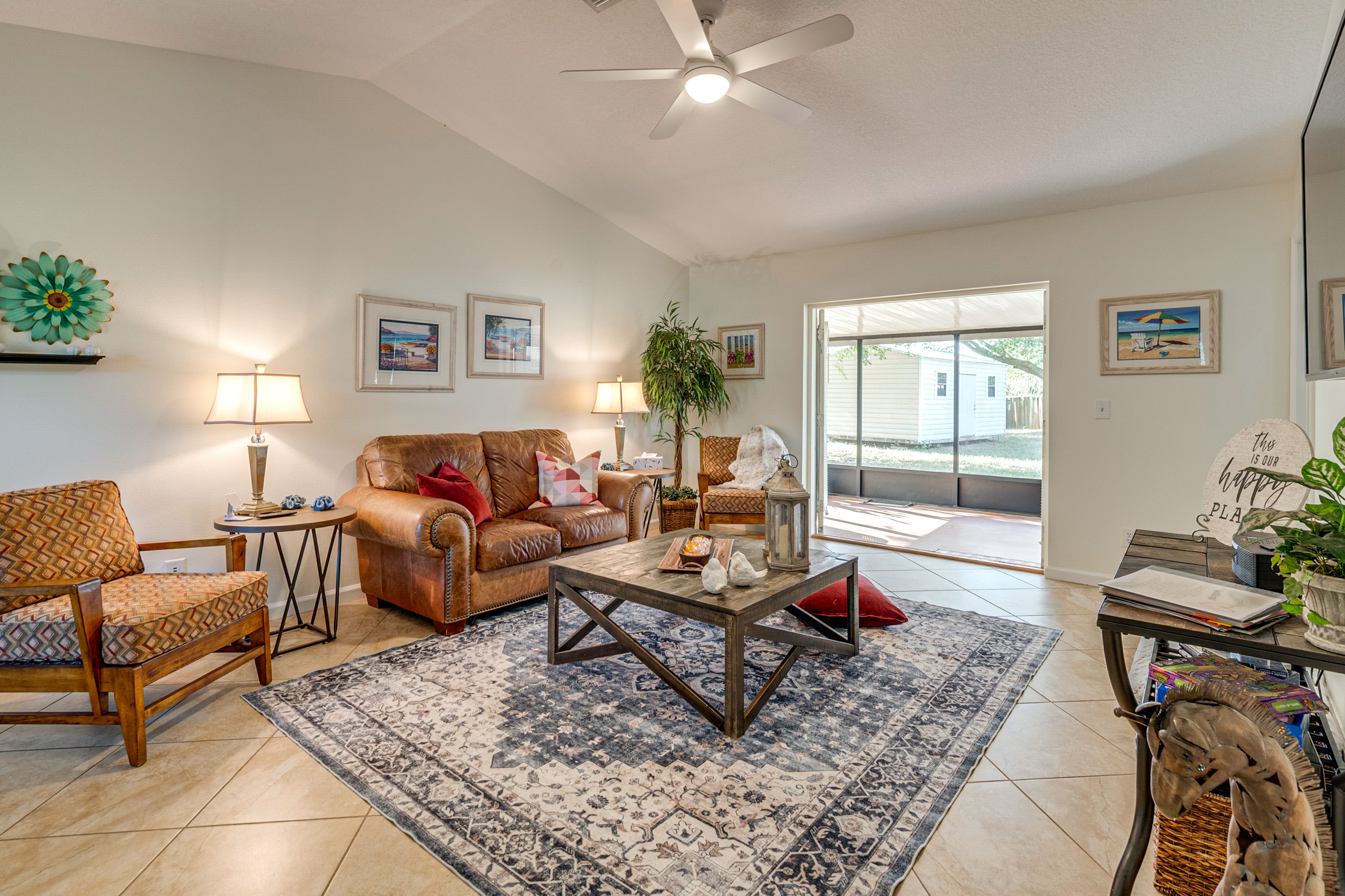 Ocala Vacation Rental | 3BR | 2BA | 1,304 Sq Ft | Small Step to Enter