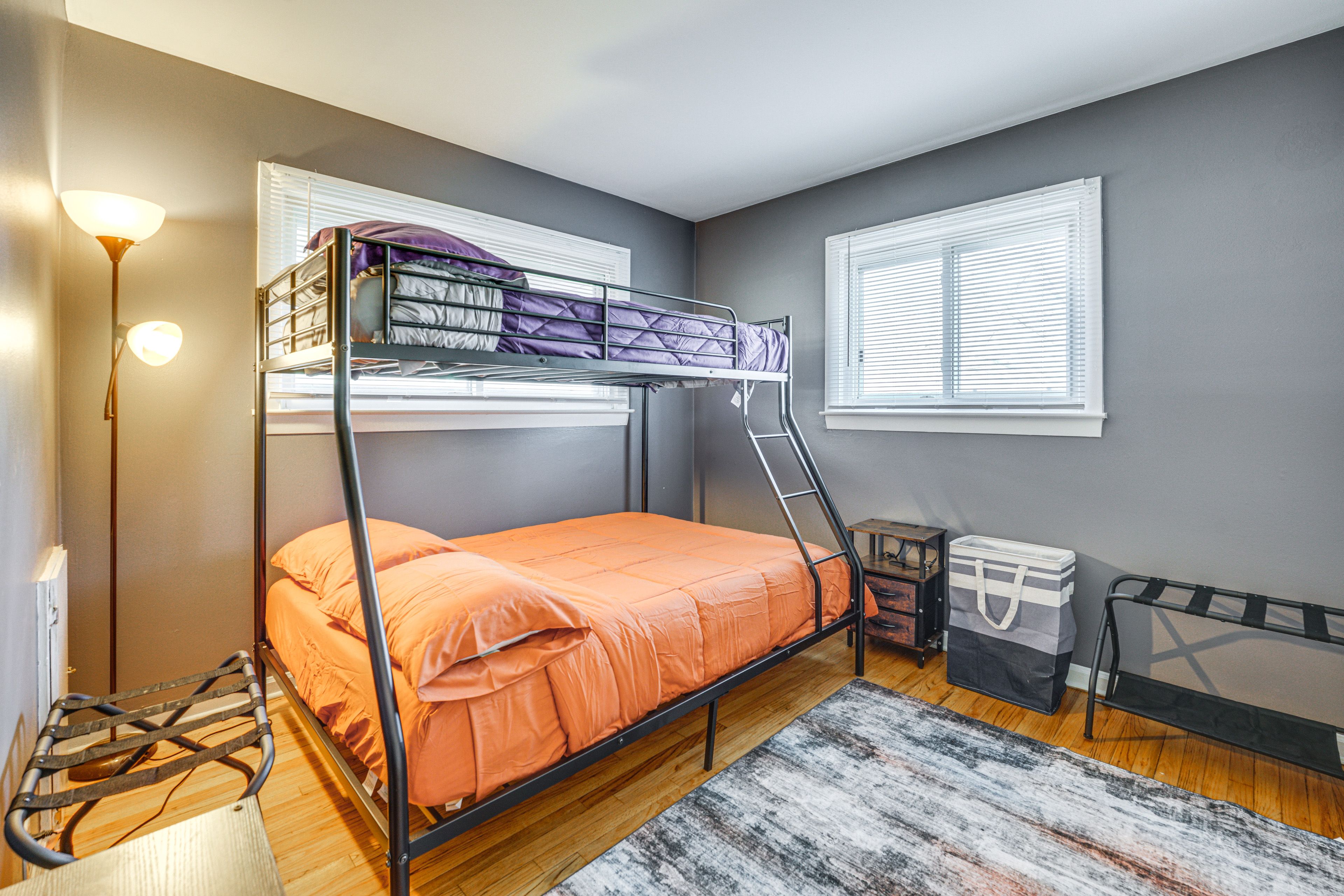 Bedroom 2 | Twin/Full Bunk Bed | 1st Floor