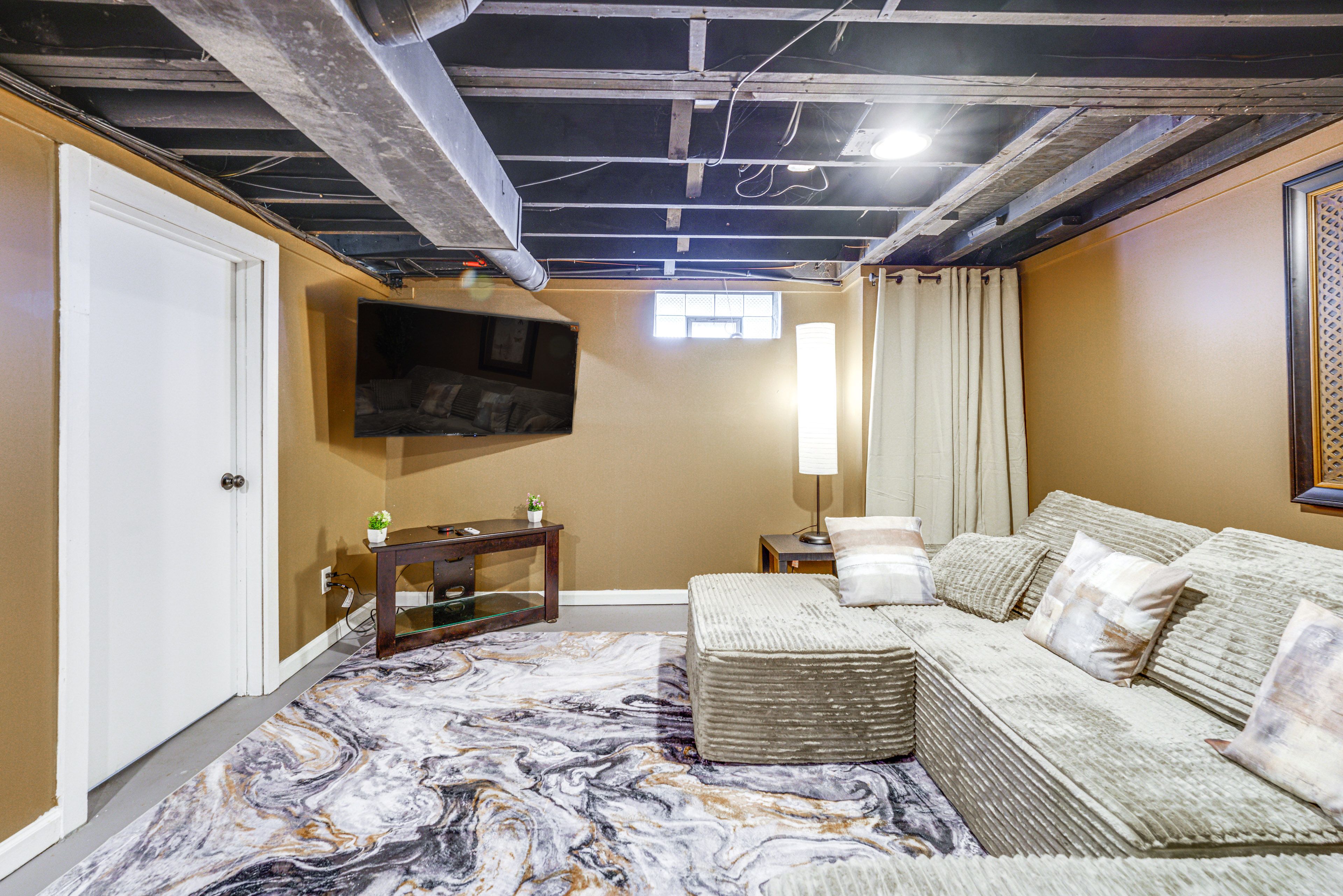 Basement Living Room | Smart TV | Basement Level