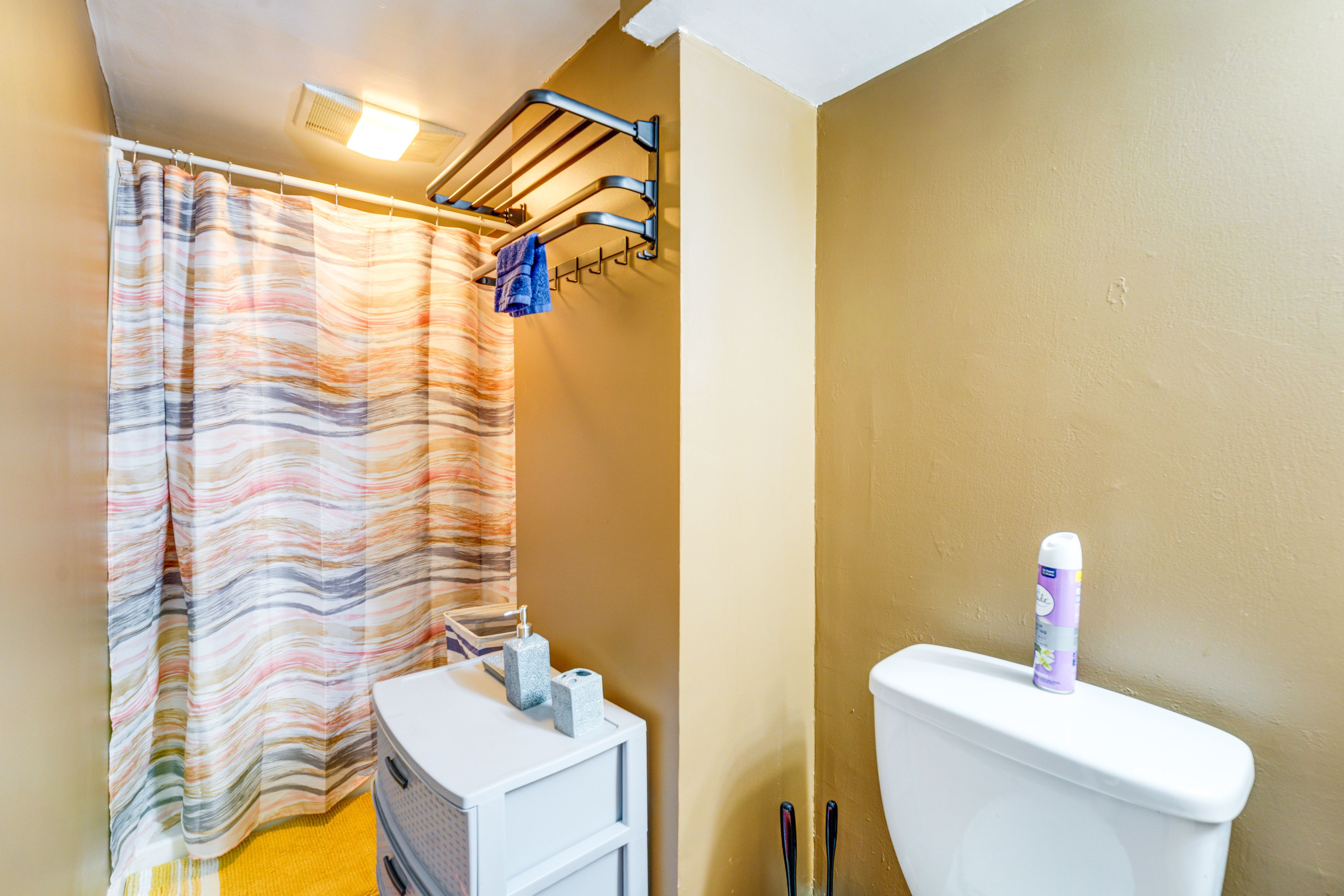Bathroom | Basement Level