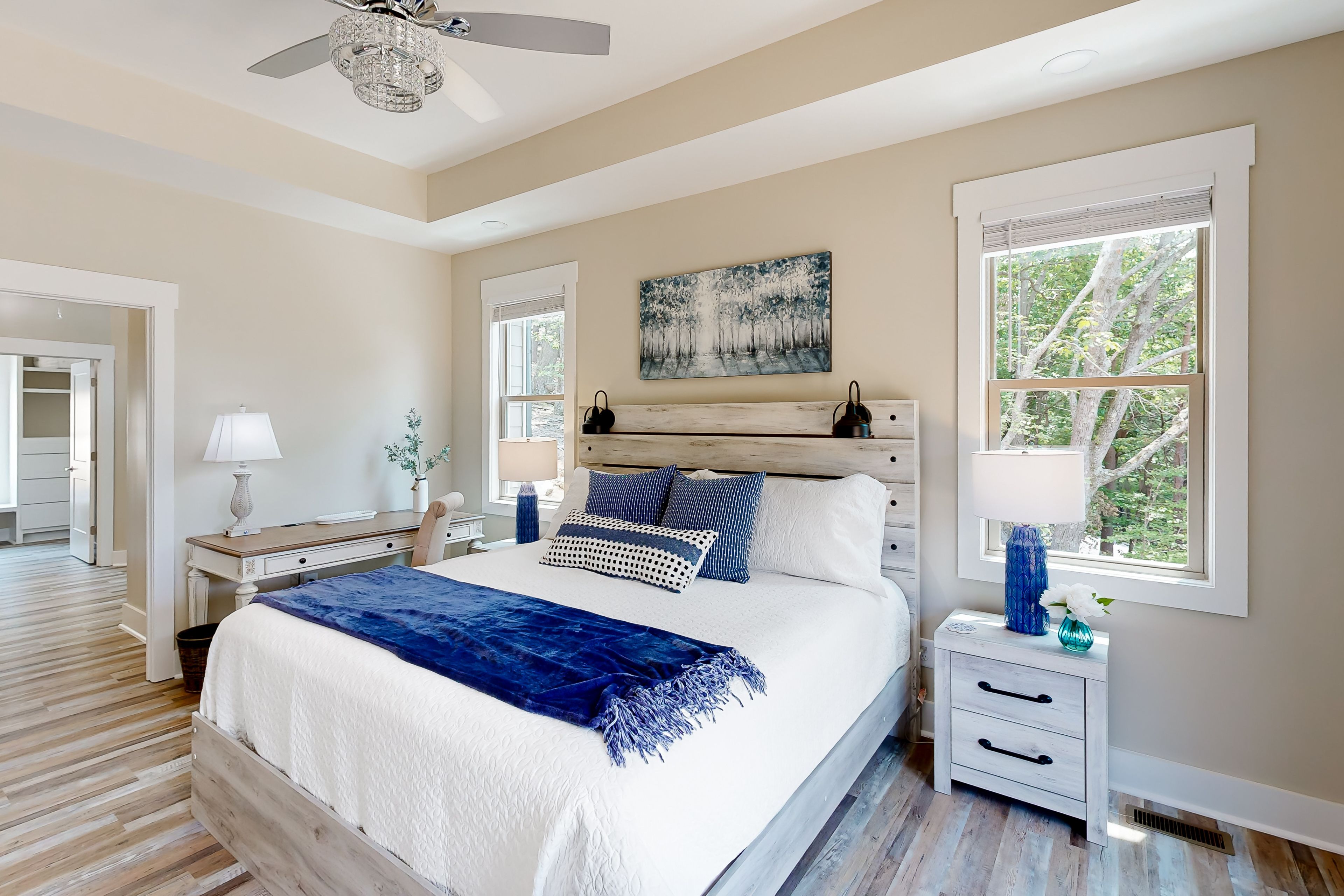 Bedroom 1 | King Bed | Main Level