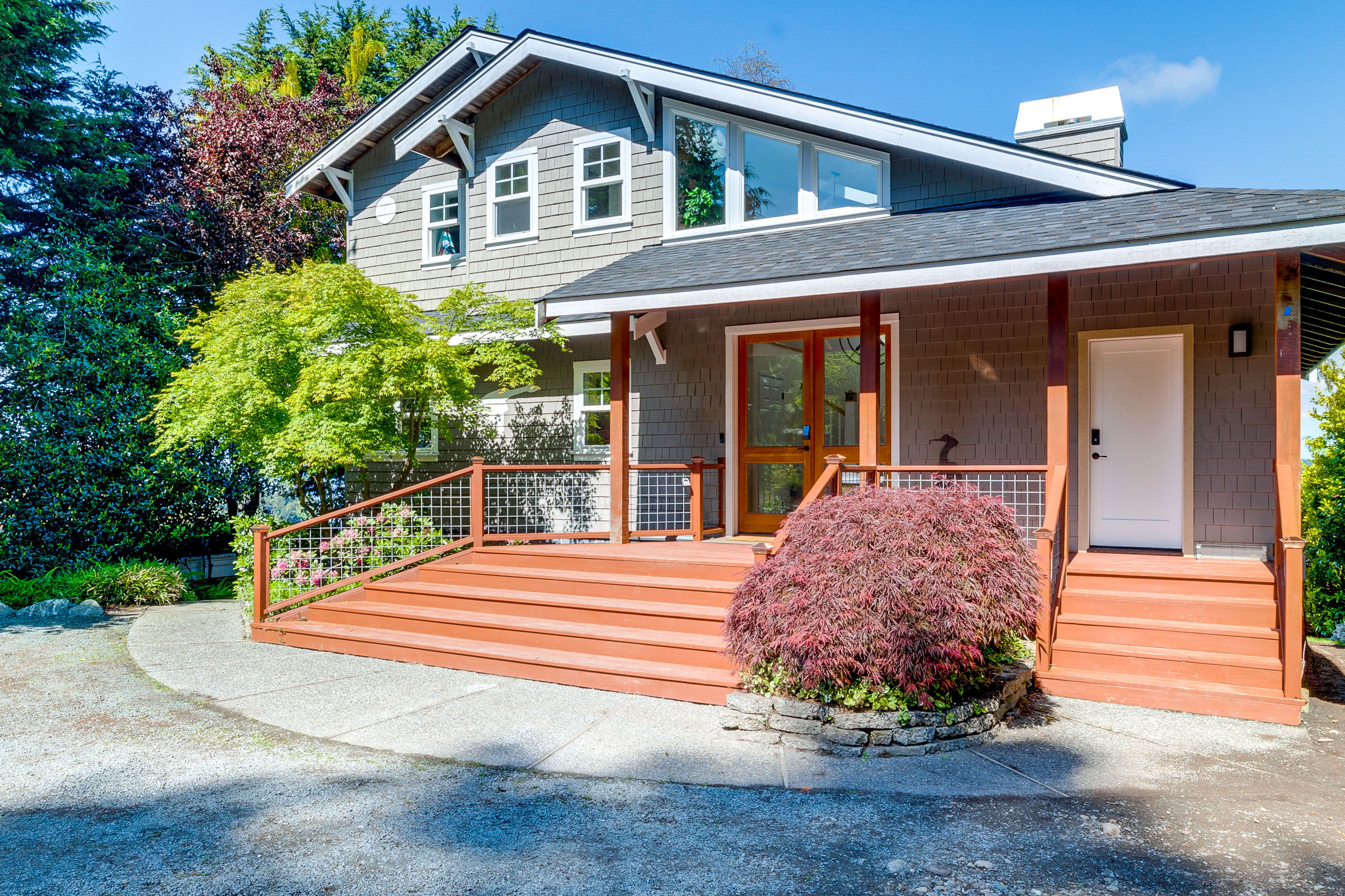 Front Exterior | Stairs to Access