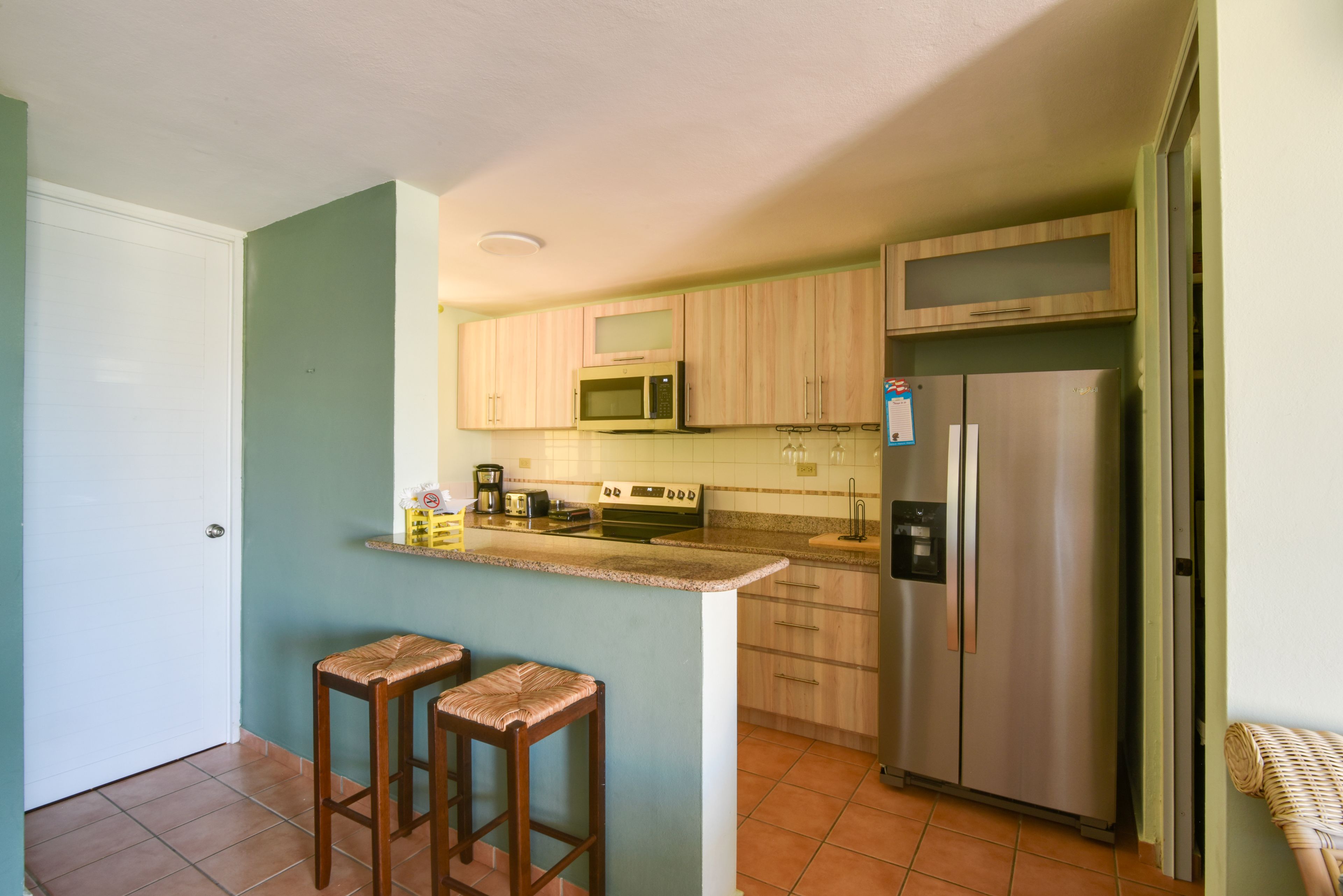 Kitchen | Breakfast Bar | 1st Floor