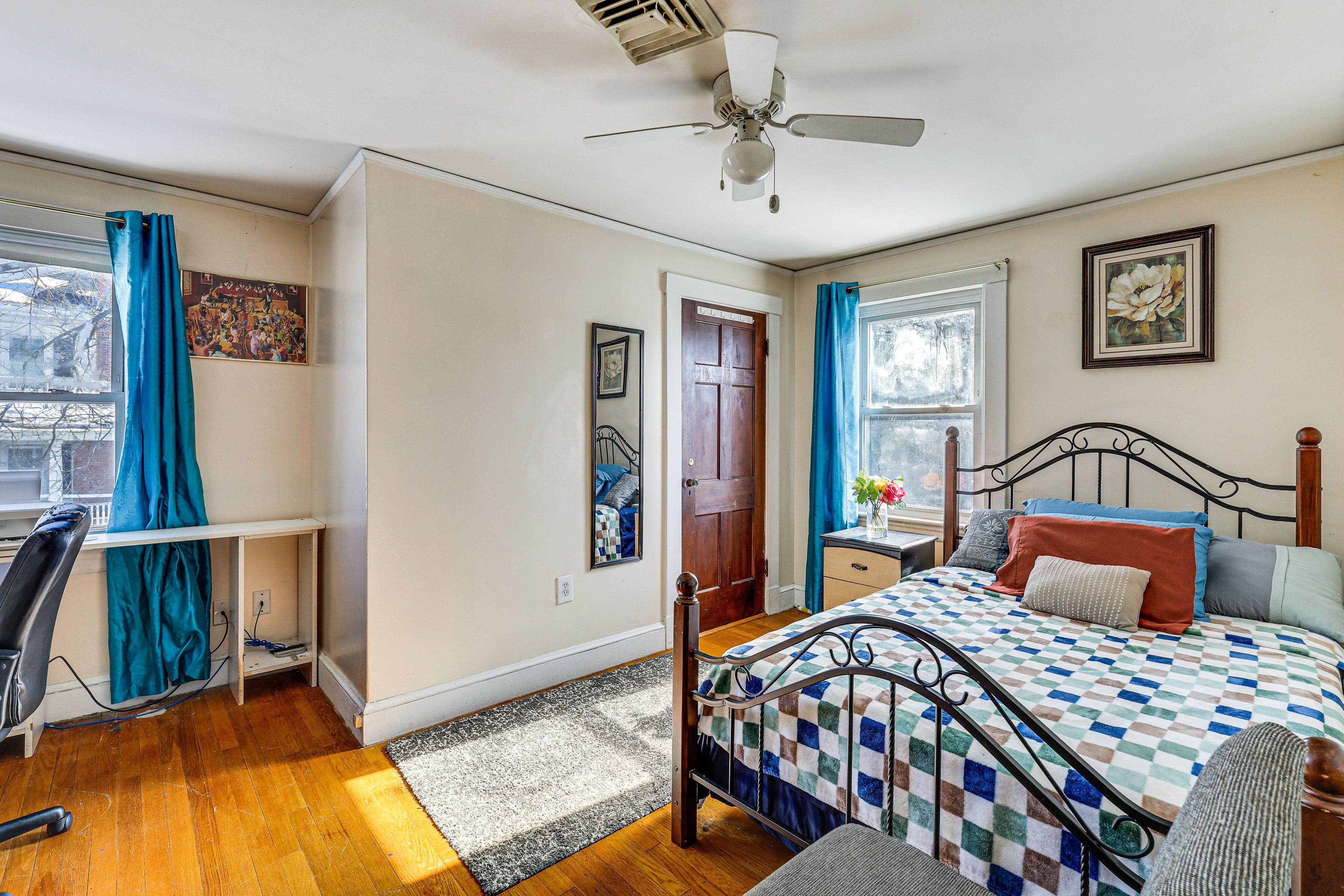 Bedroom 2 | Full Bed | 2nd Floor