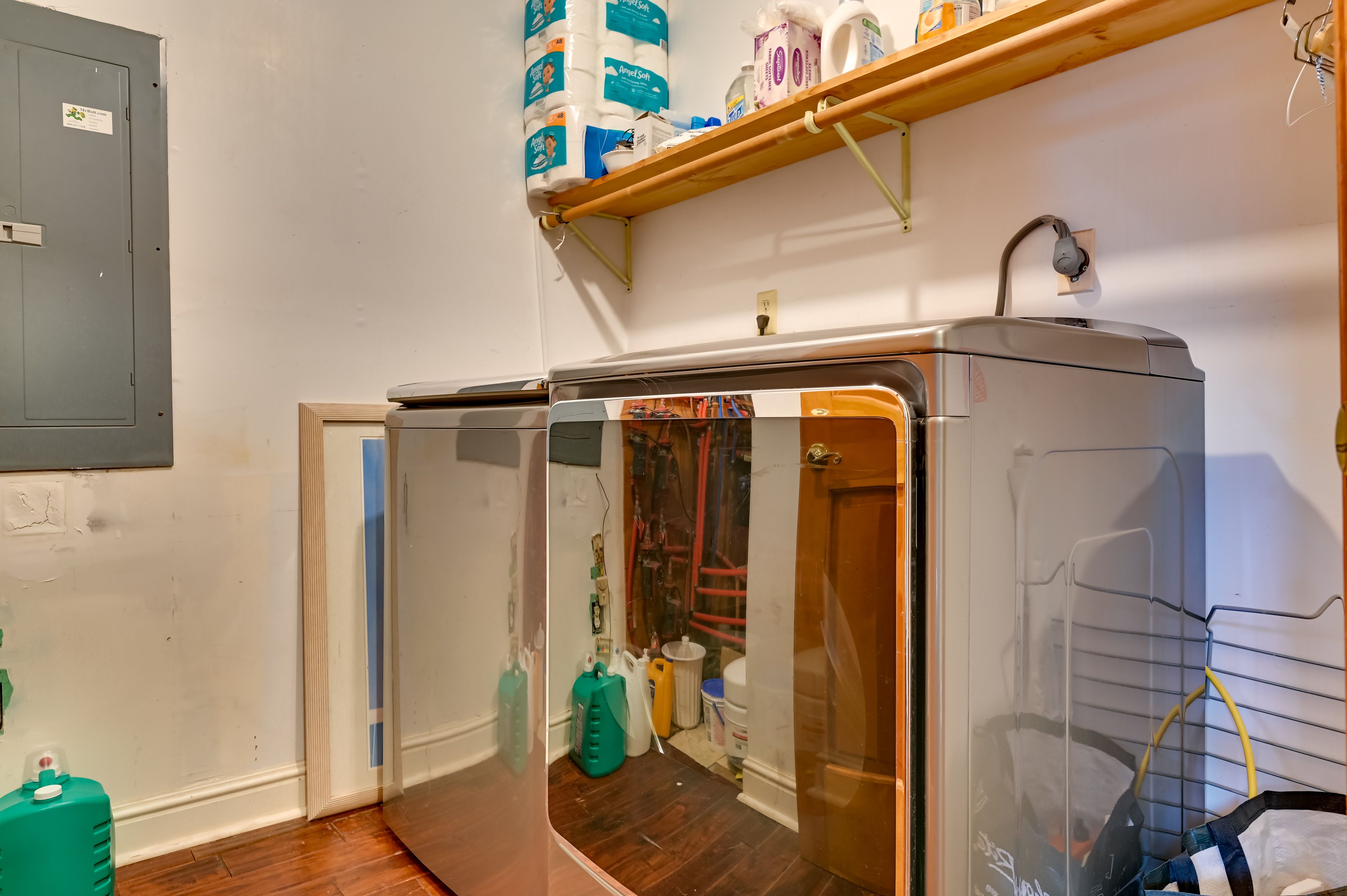 Laundry Room | 1st Floor