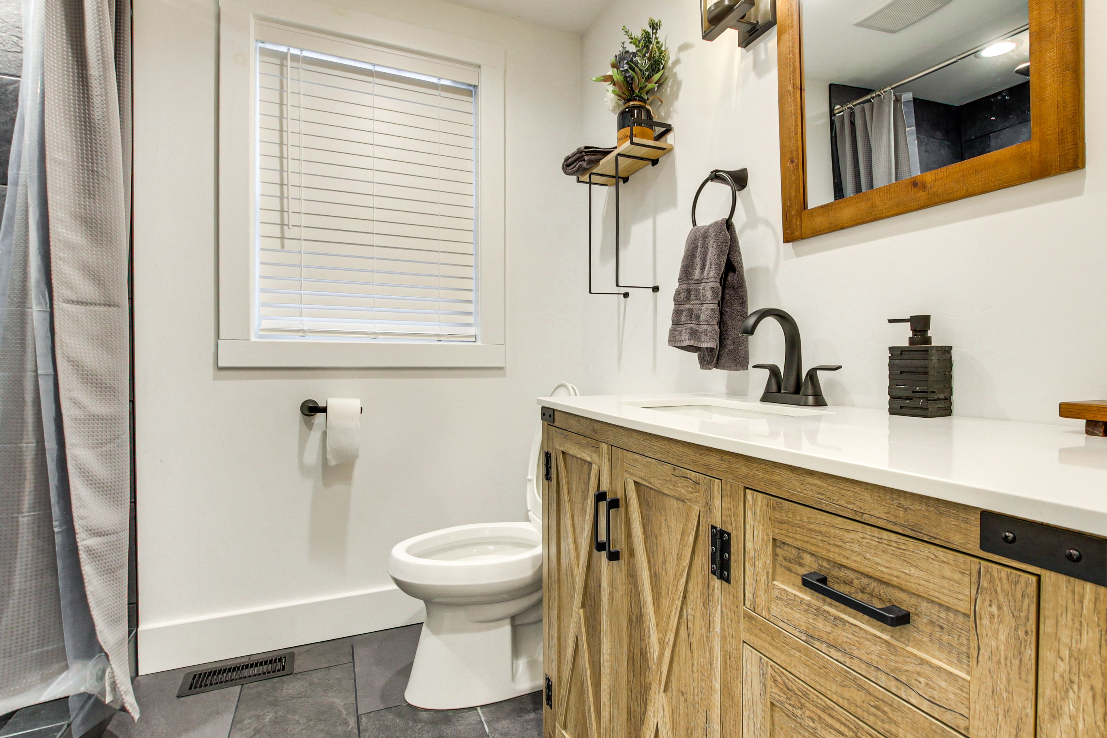 Bathroom | Towels Provided | 1st Floor