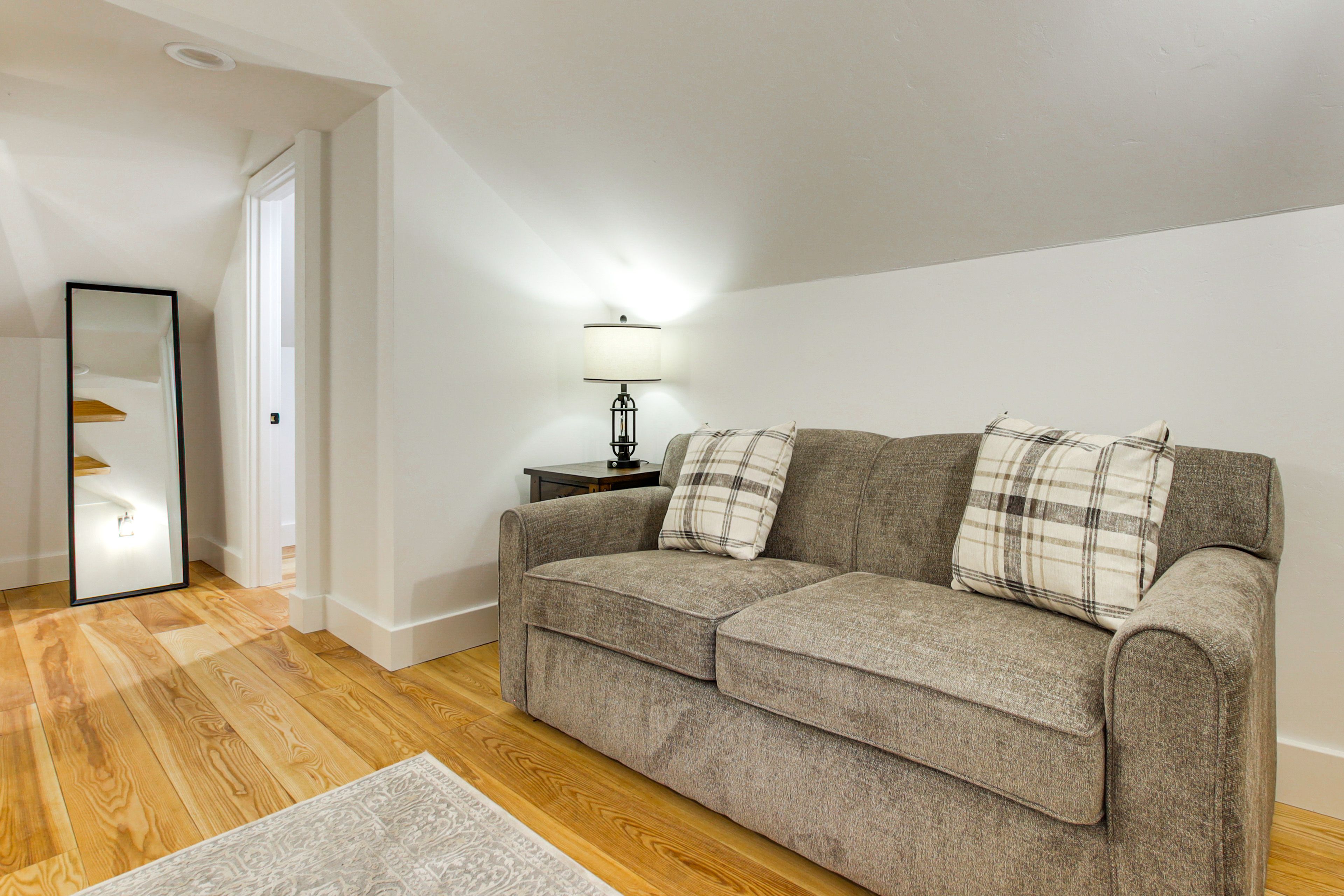 Loft | Queen Sleeper Sofa | Twin Sleeper Sofa | 2nd Floor