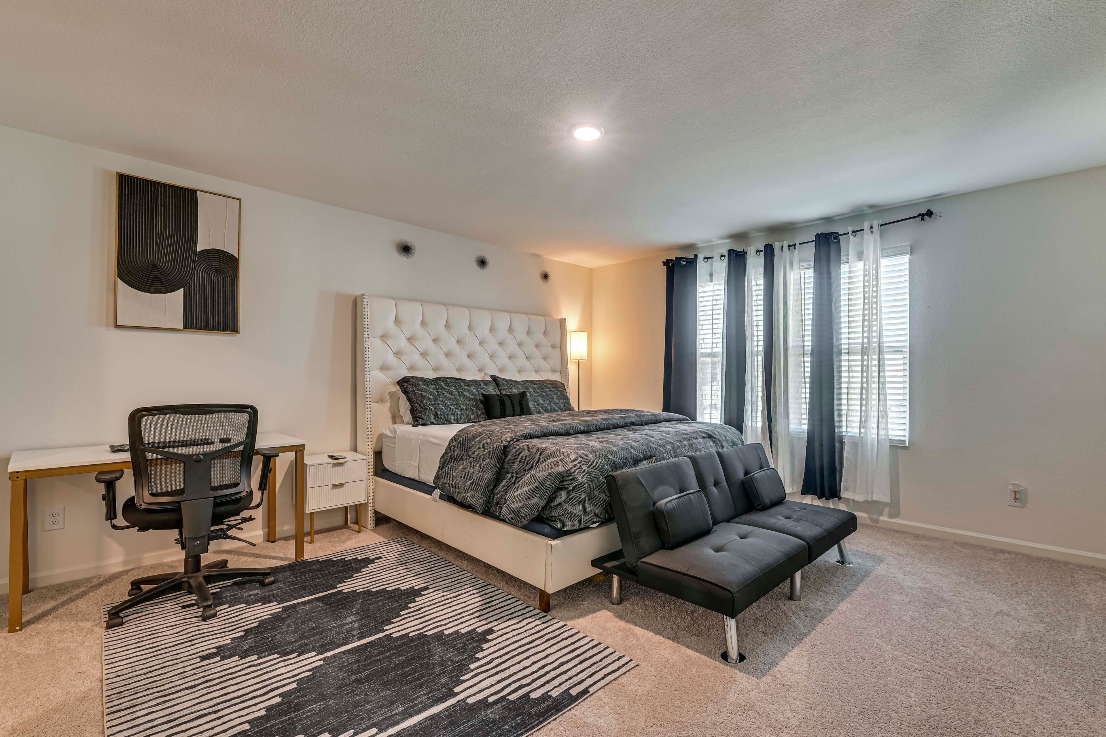 Bedroom 2 | King Bed | 2nd Floor