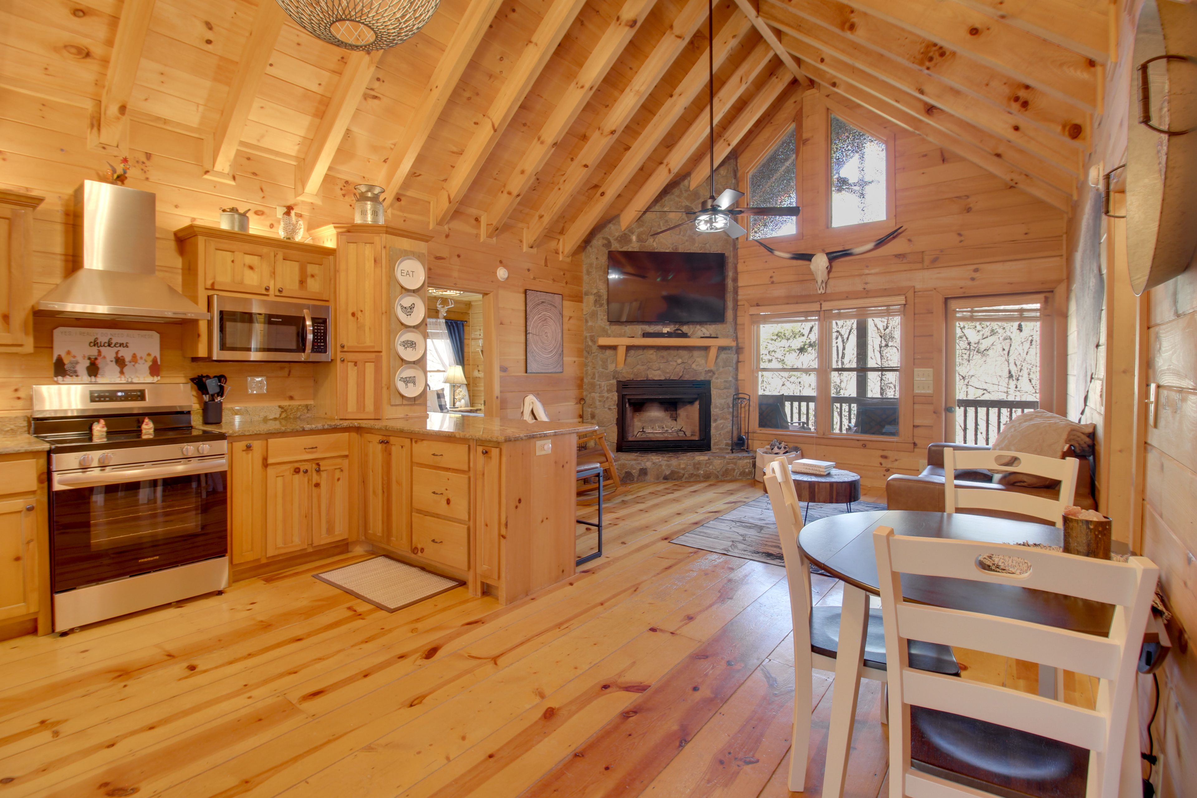 Dining Area | 1st Floor