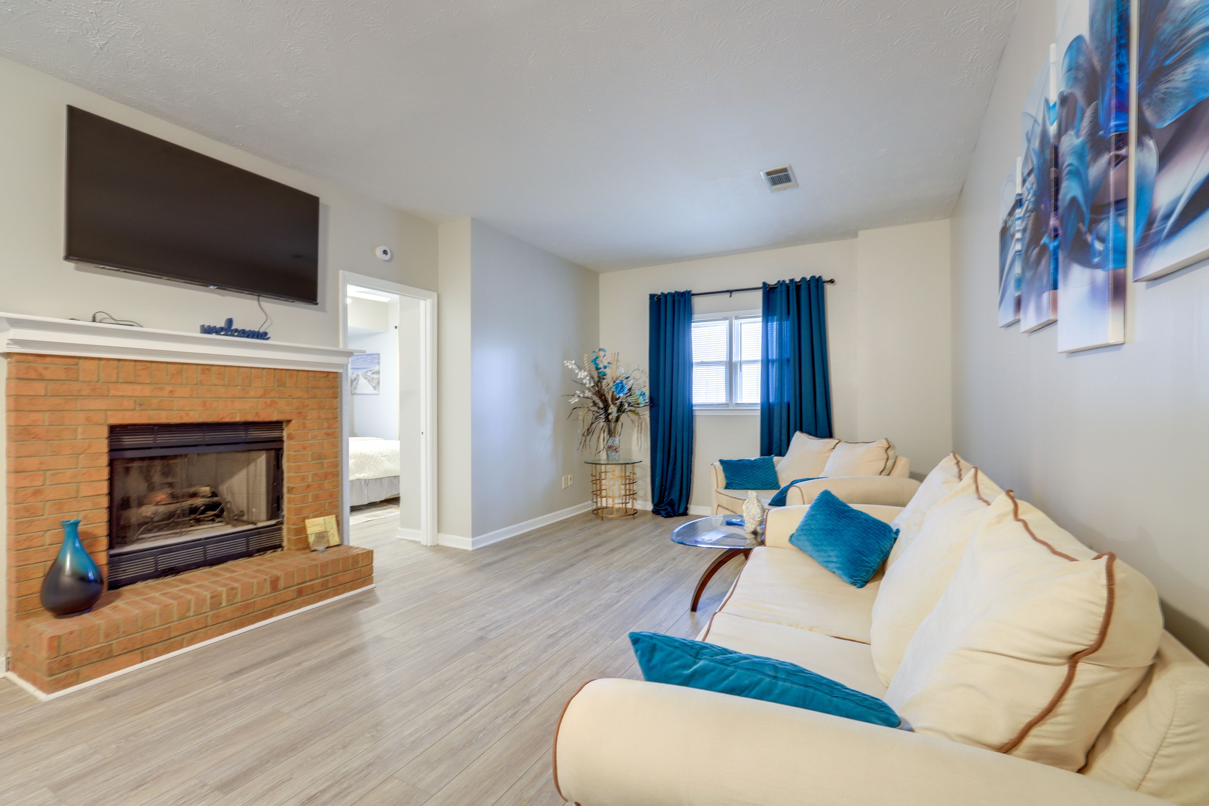 Fayetteville Vacation Rental | 1BR | 1BA | 1,000 Sq Ft | 1 Step to Enter