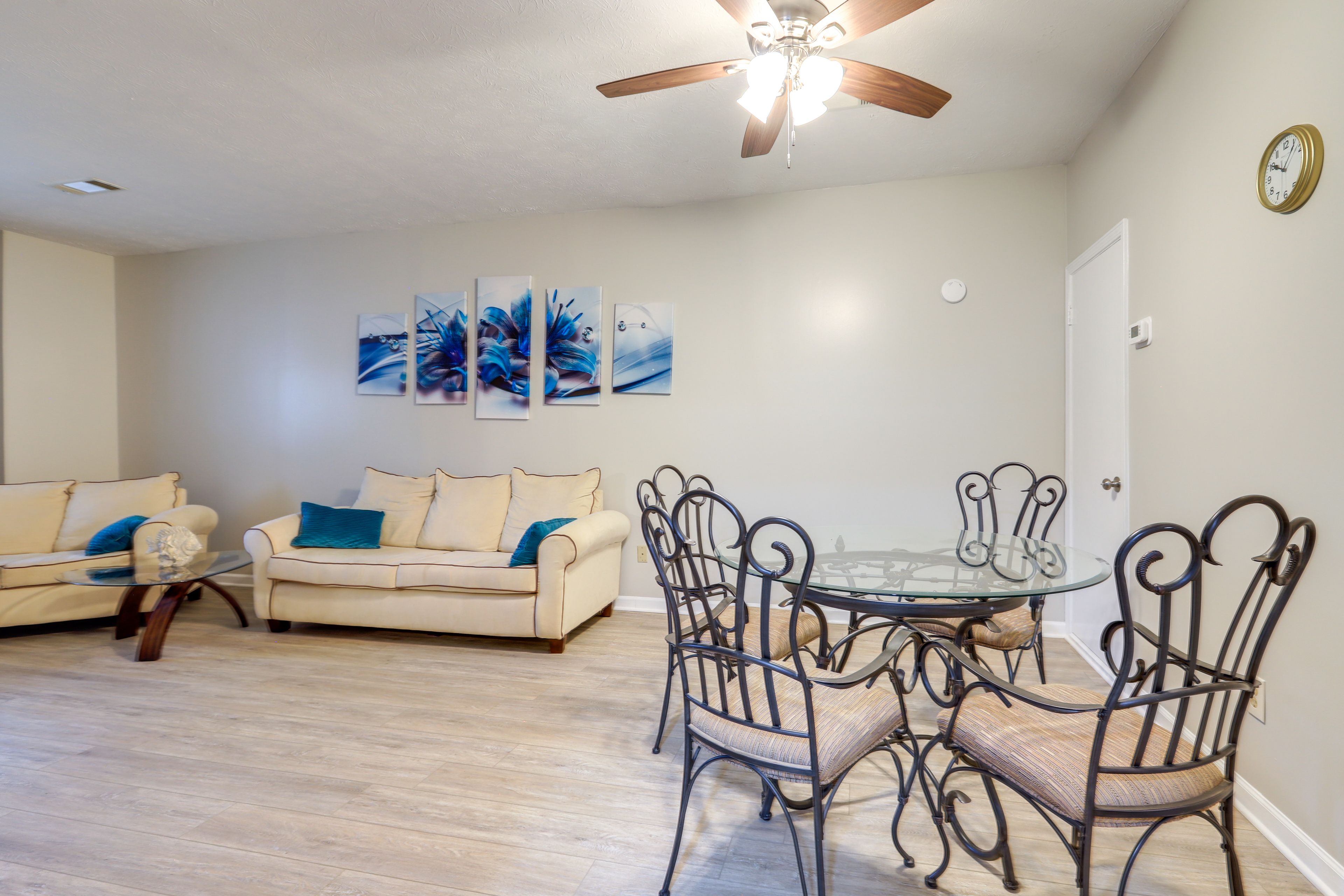 Dining Area | Dishware & Flatware