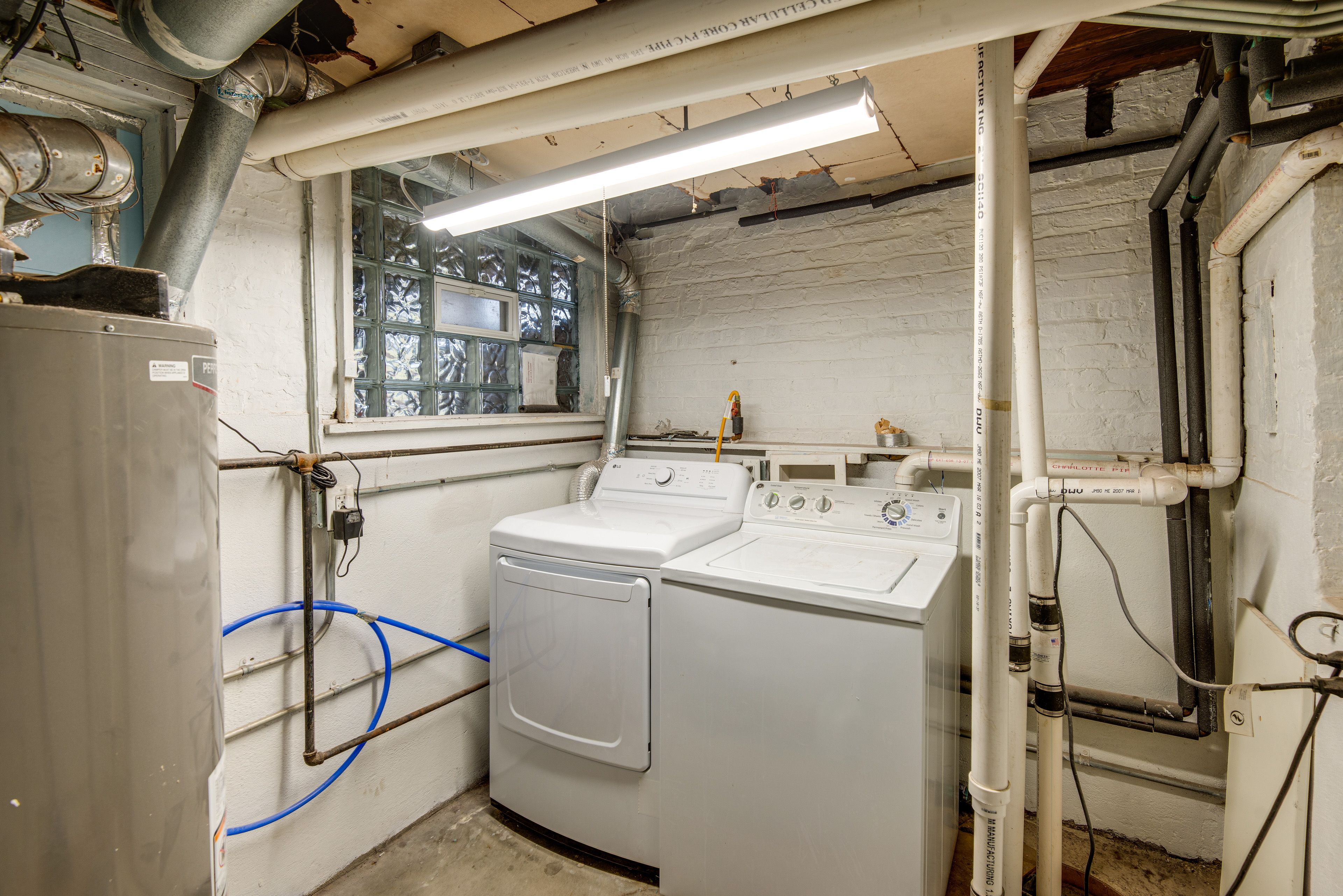 Shared Washer & Dryer