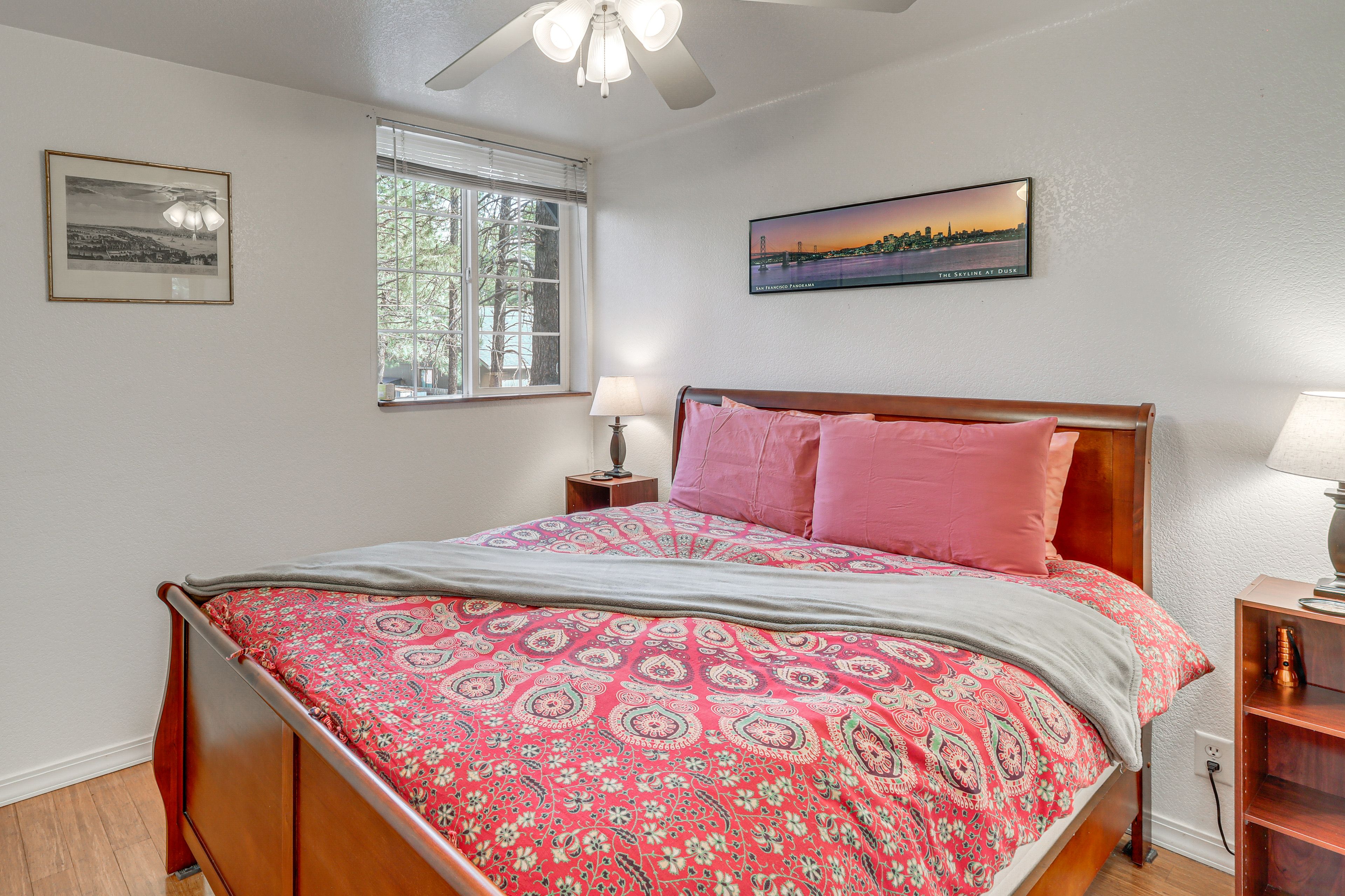 Bedroom 2 | Queen Bed | 2nd Floor