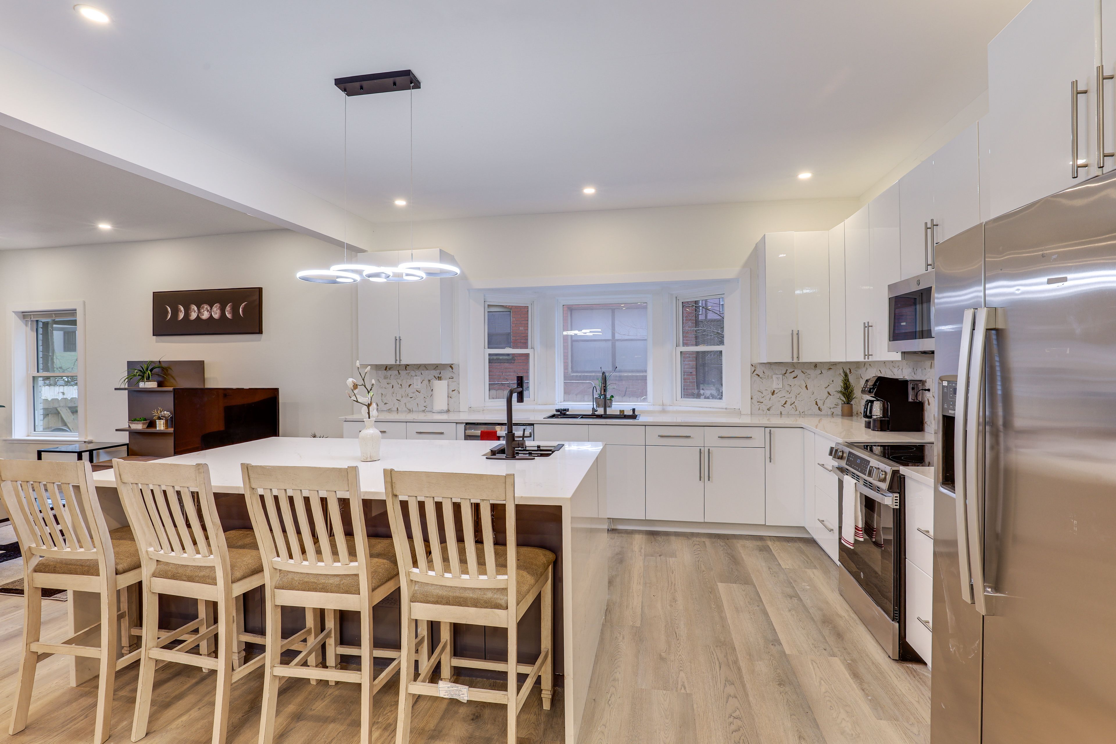 Kitchen | Cooking Basics | Dishwasher | Drip Coffee Maker w/ Coffee Provided