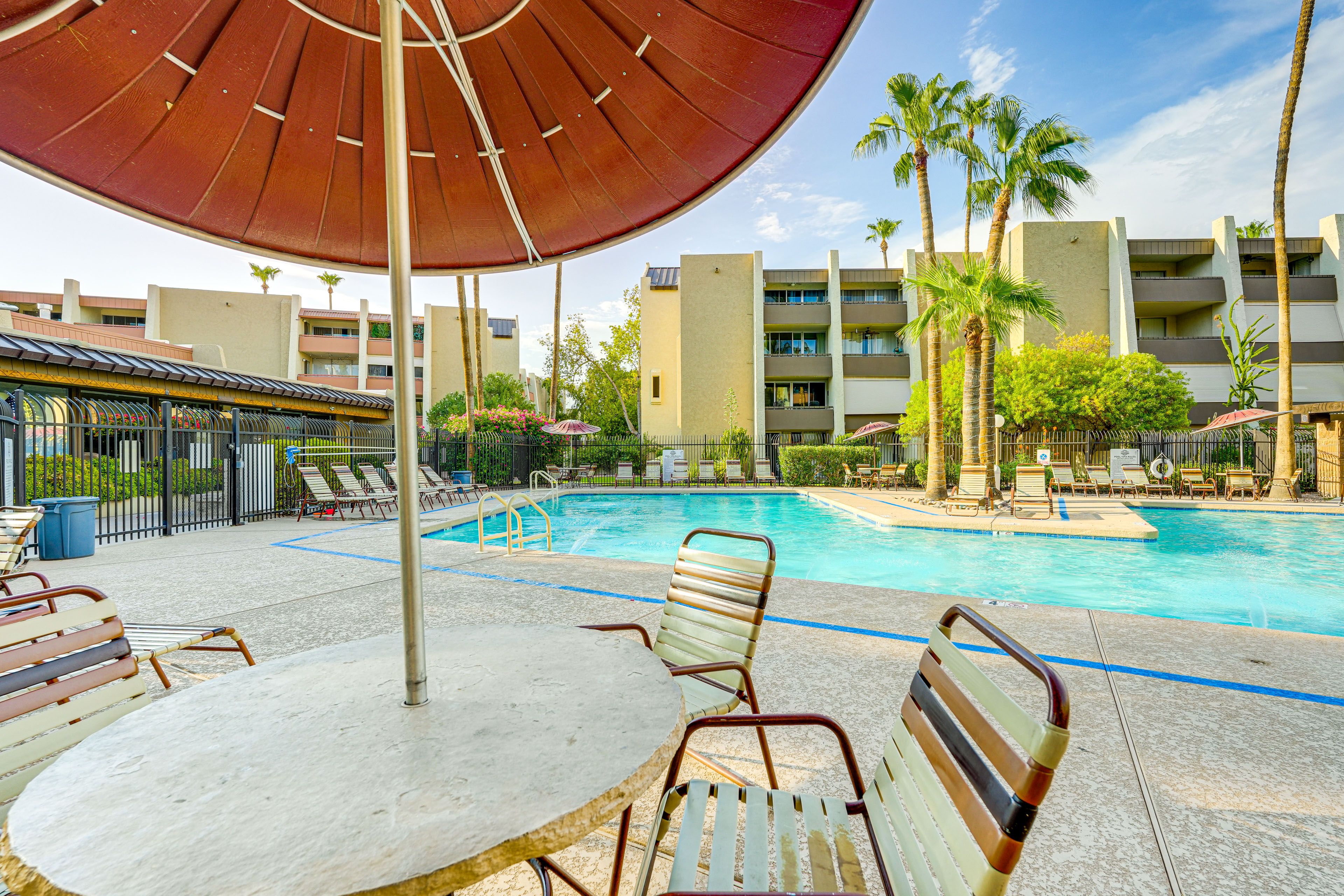 Maya Condos | Community Amenities