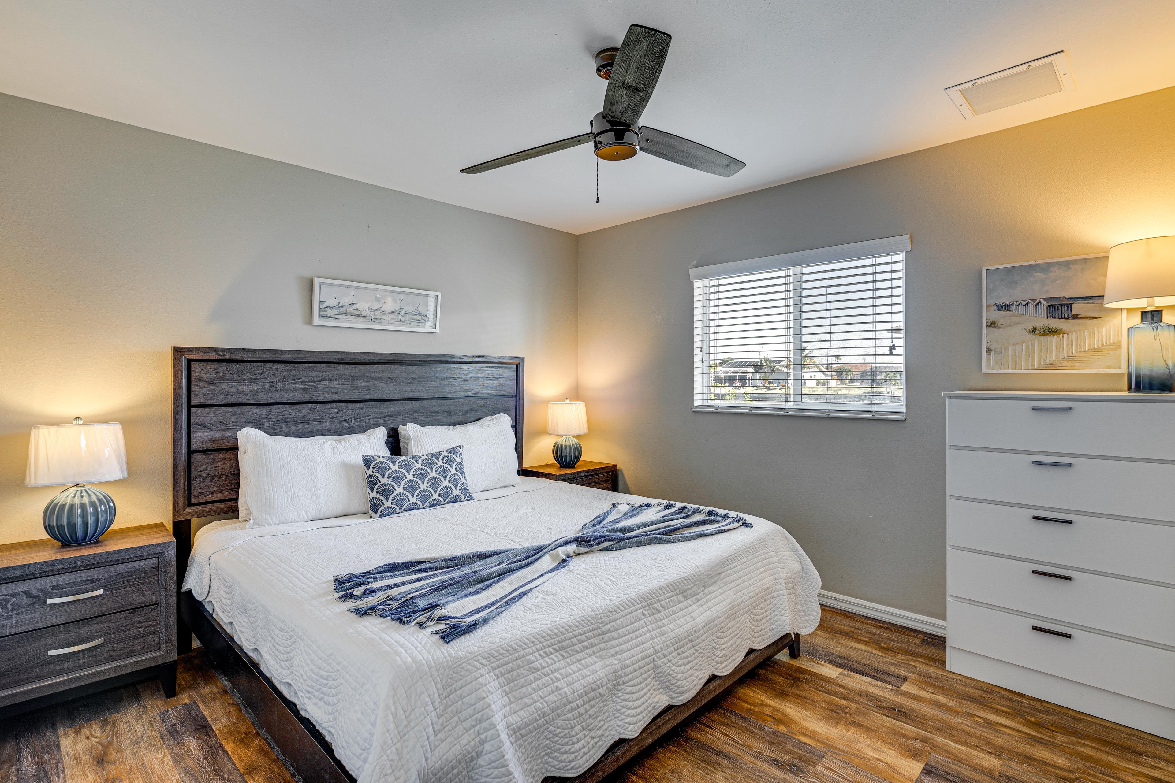 Bedroom 2 | King Bed | Linens Provided