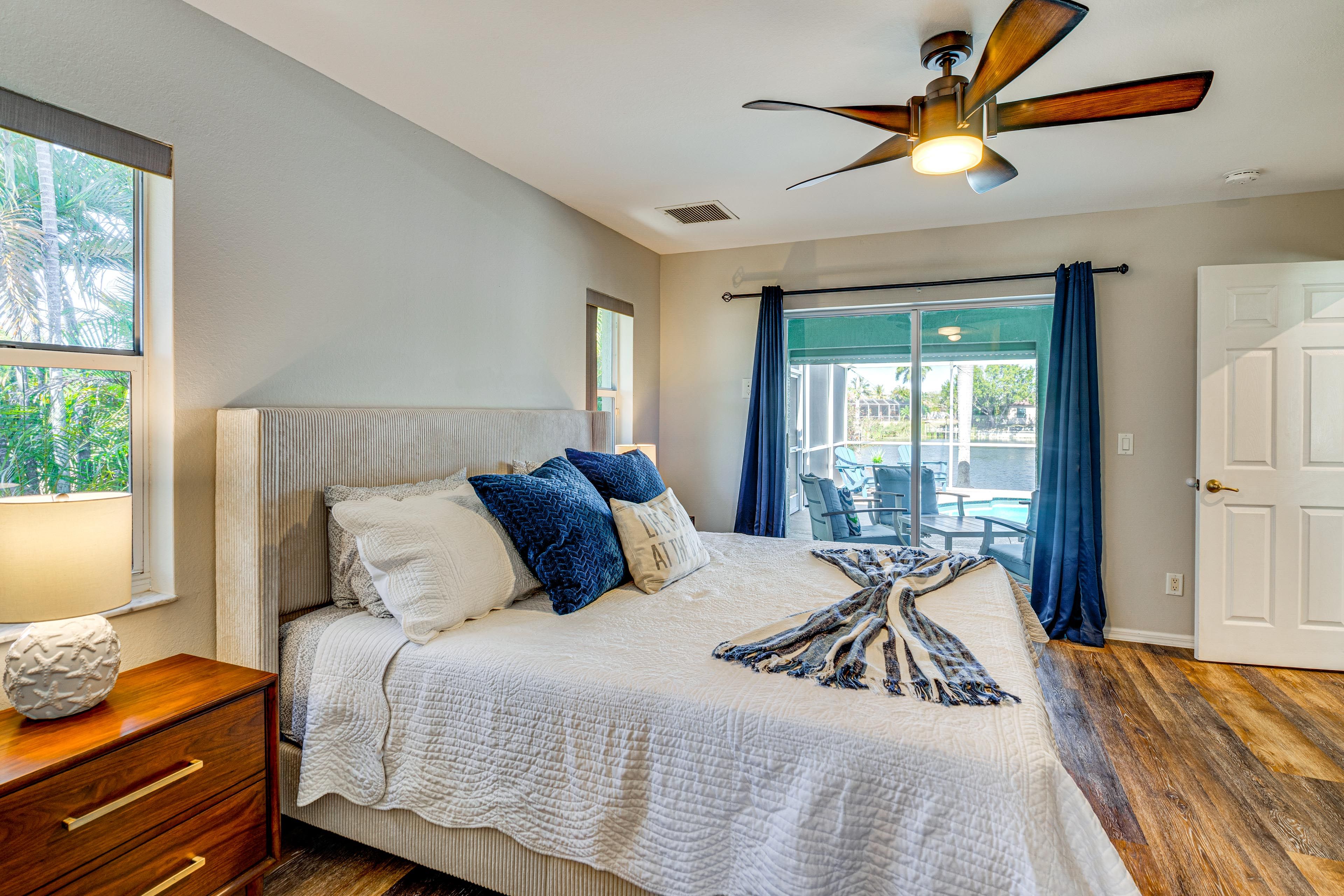 Bedroom 1 | King Bed | En-Suite Bathroom | Lanai Access