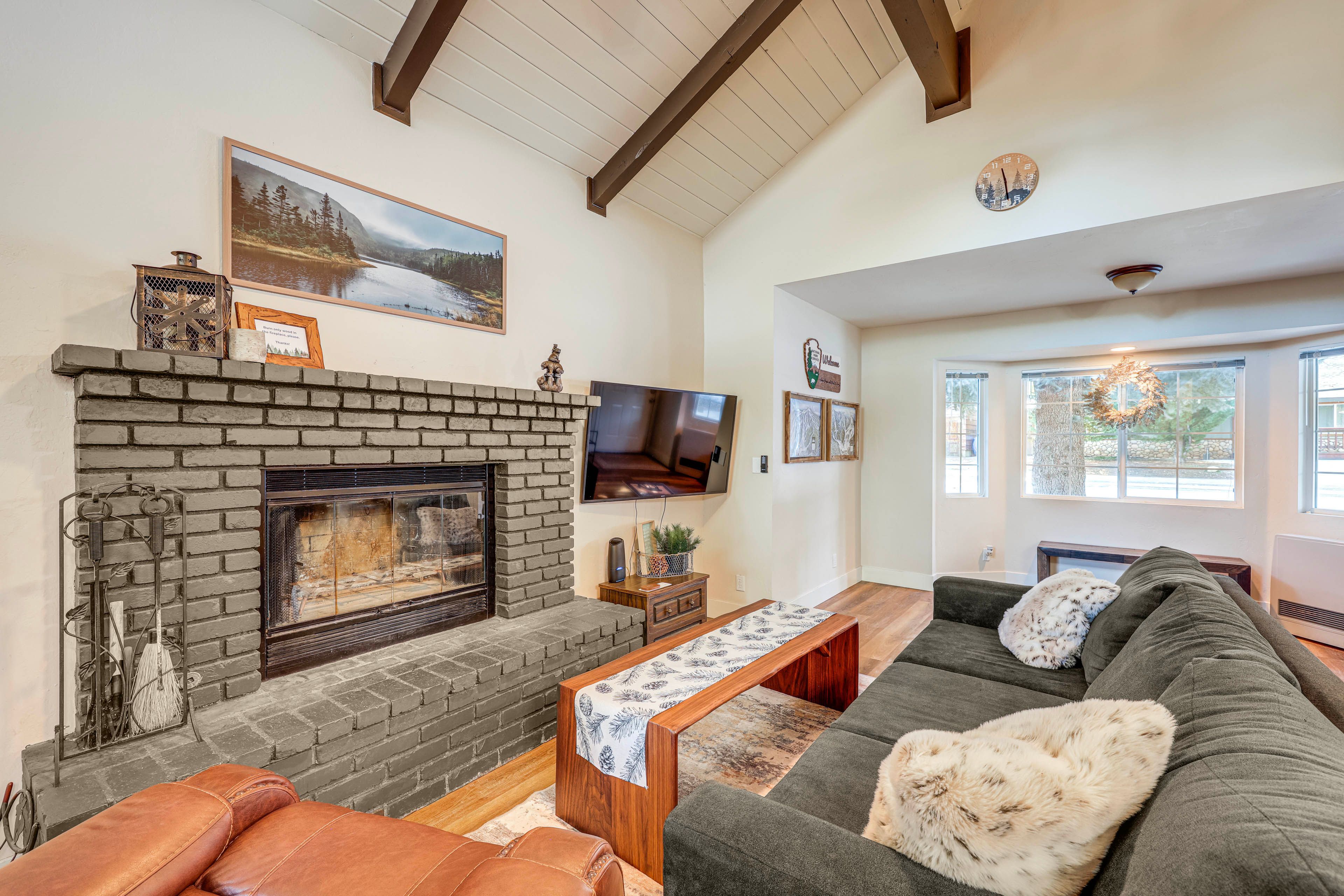 Big Bear Lake Vacation Rental | 3BR | 3BA | 1 Step Required | 1,706 Sq Ft