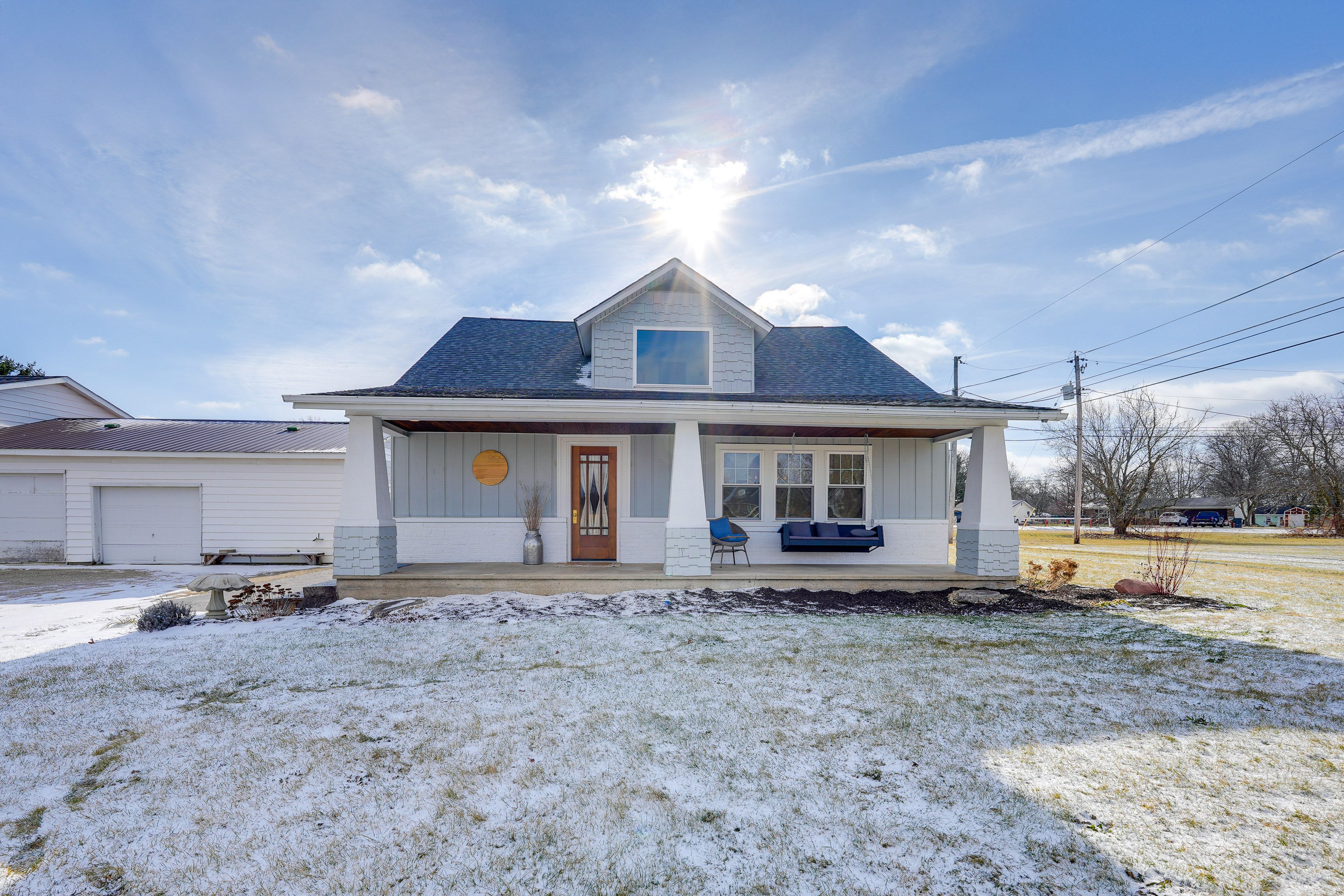 Parking | Driveway (6 Vehicles)
