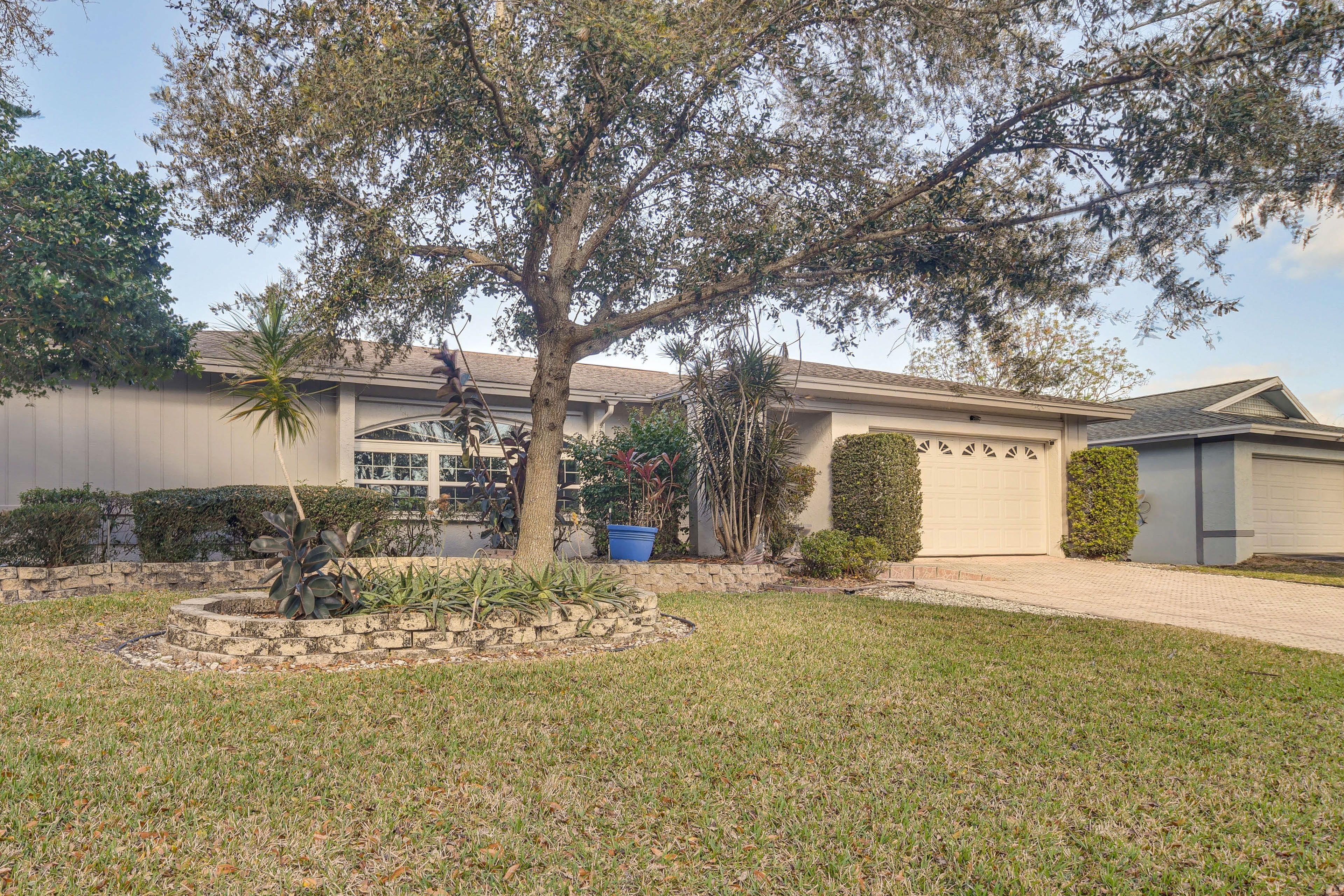 Parking | Driveway (2 Vehicles) | No Garage Access