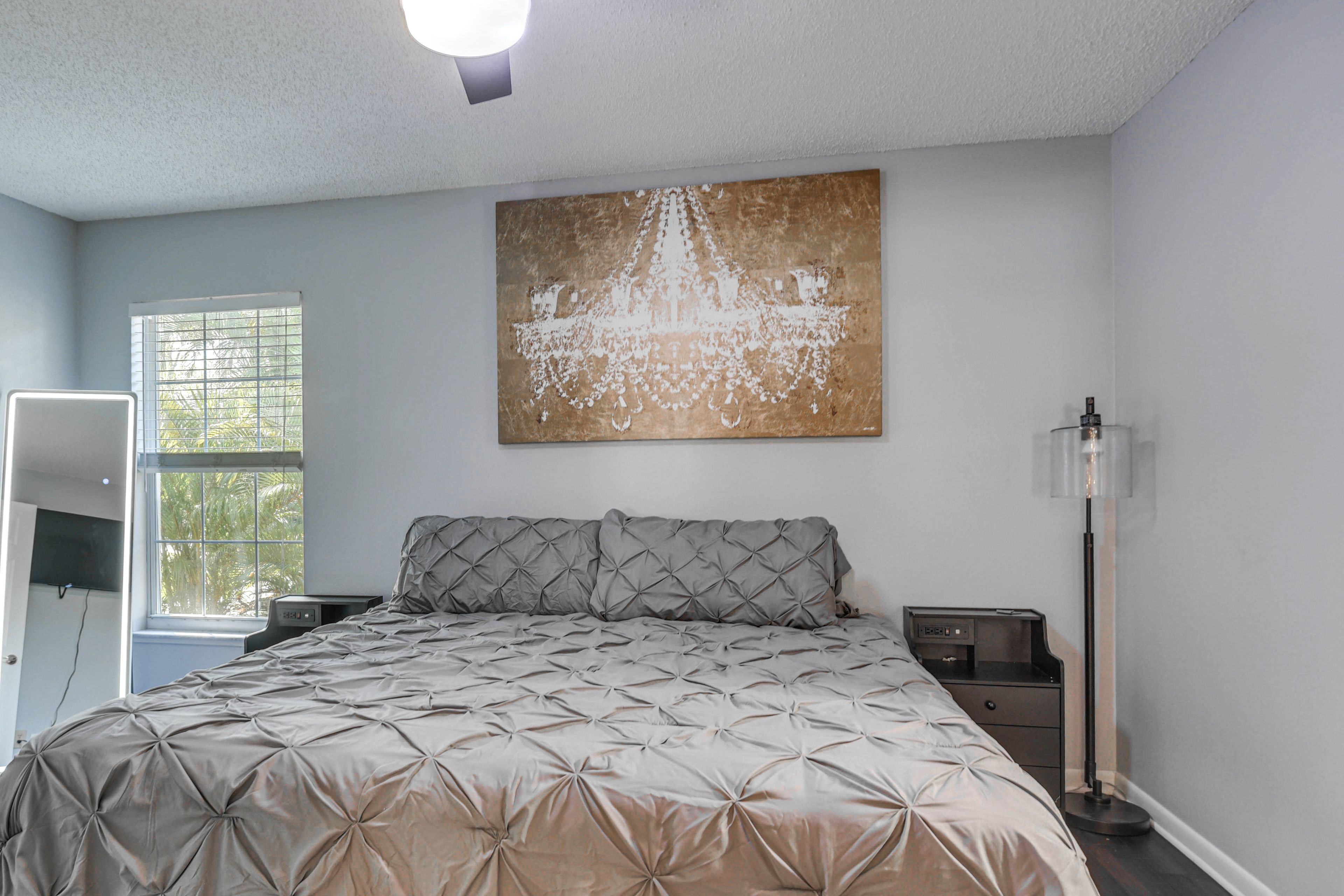 Bedroom 1 | King Bed | Linens Provided