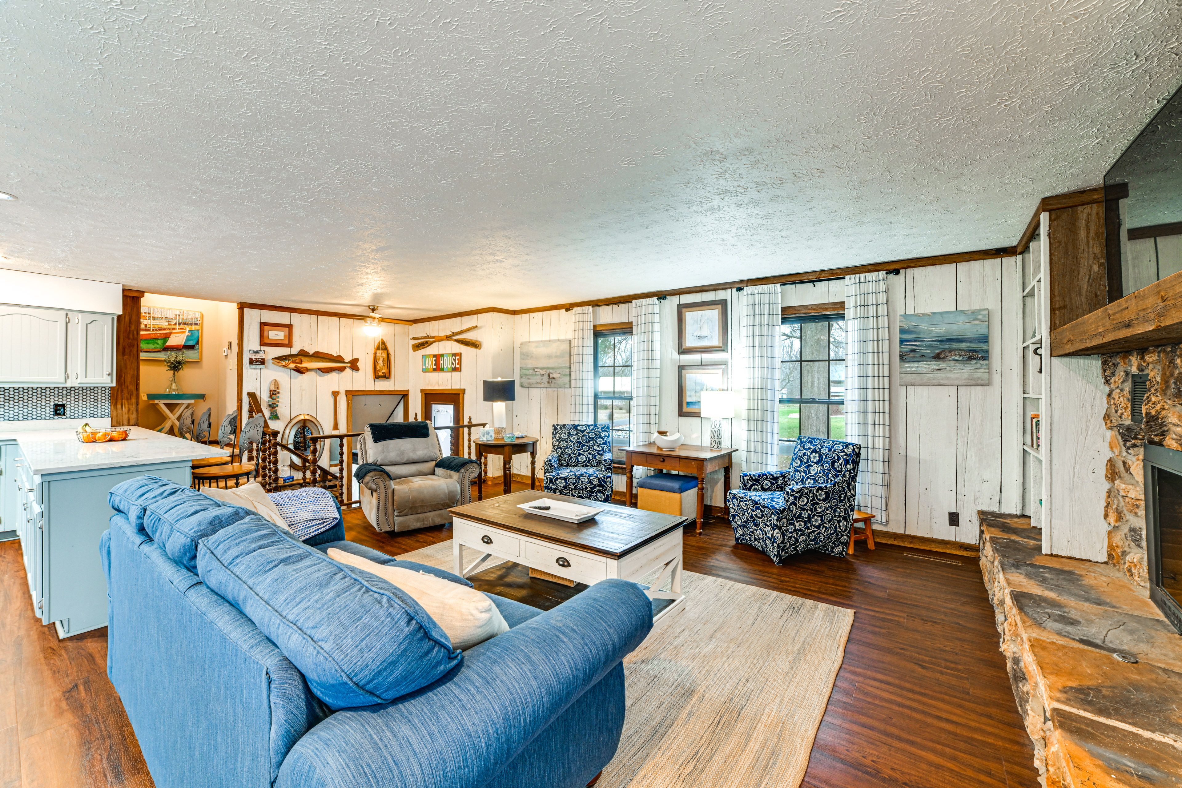 Interior | In-Unit Laundry