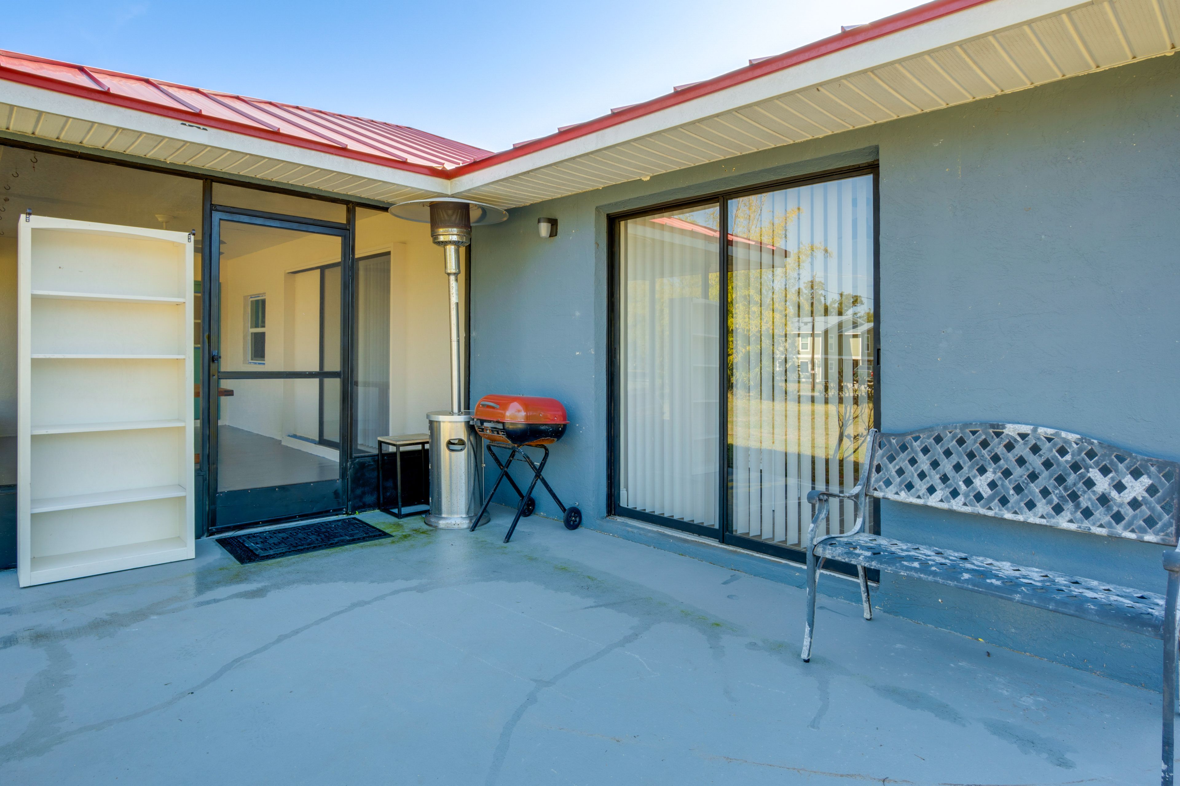 Patio | Charcoal Grill