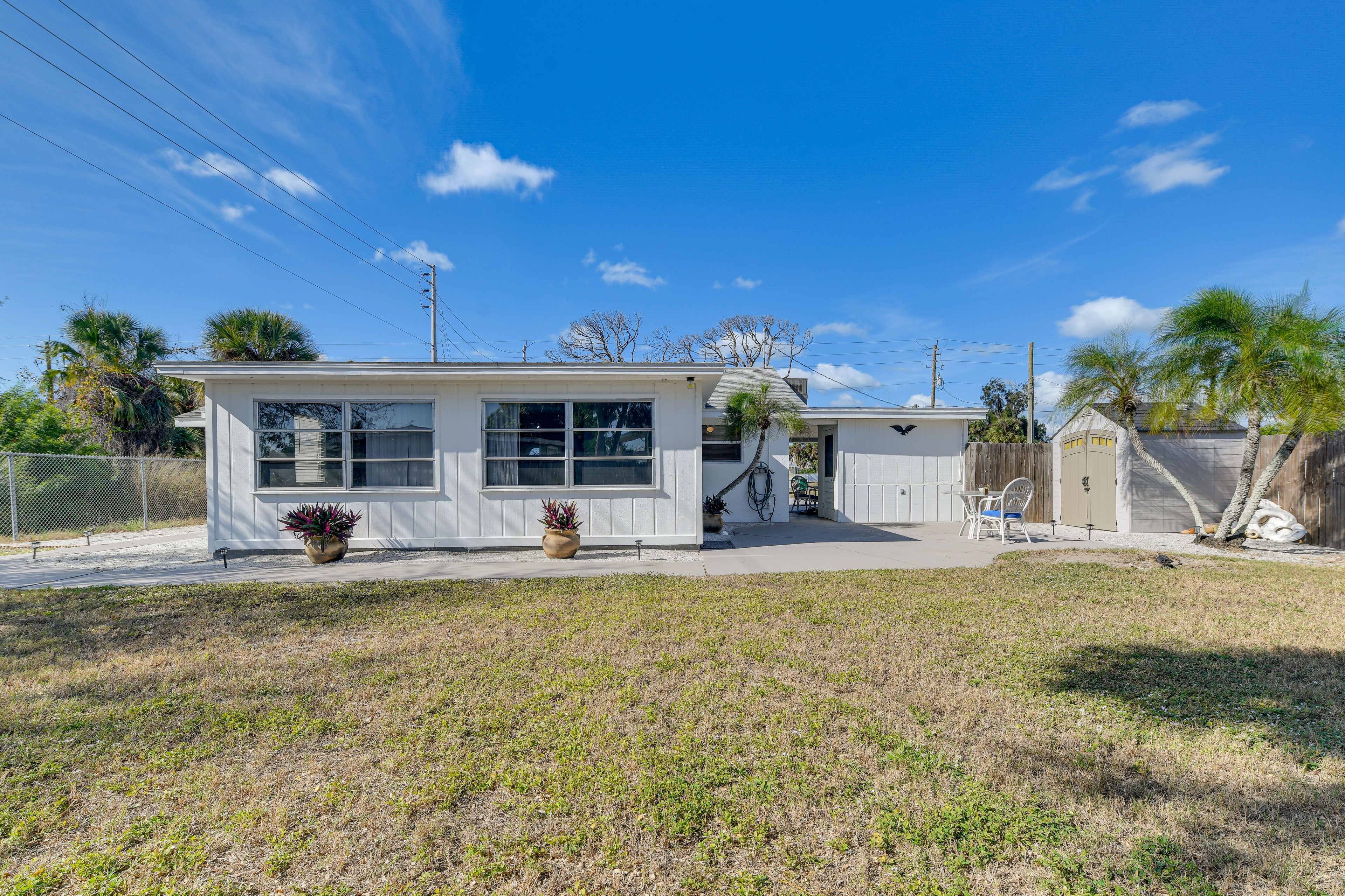 Private Patio | Backyard