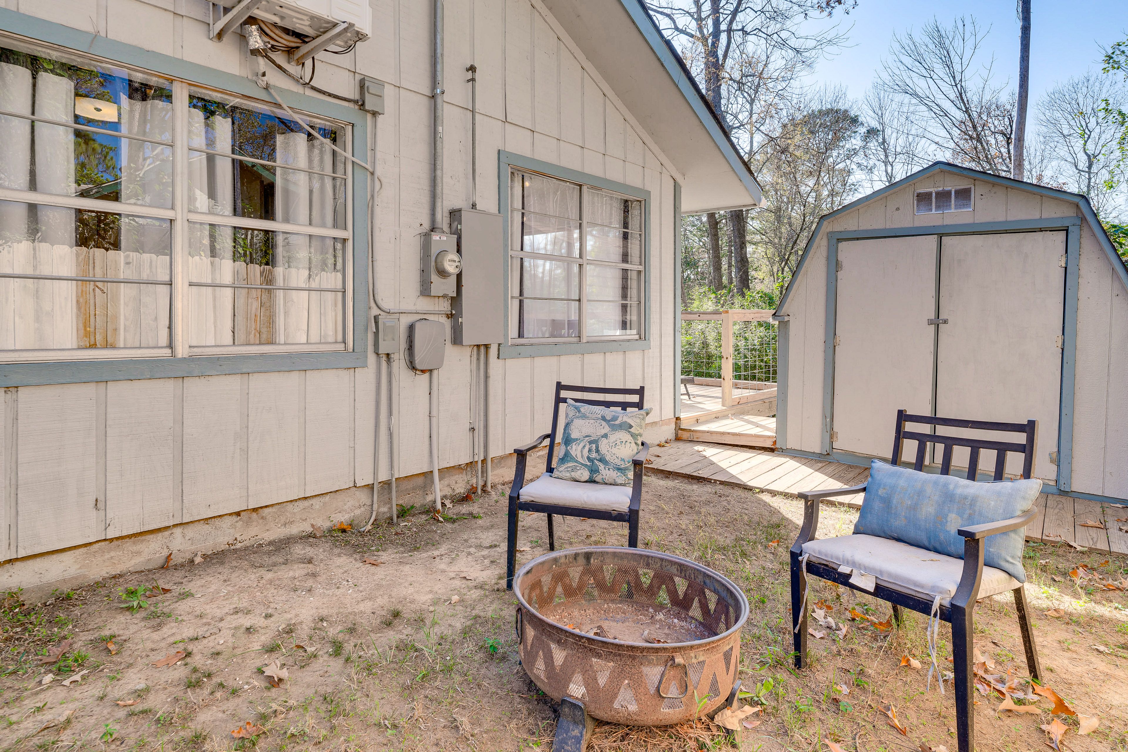 Wood-Burning Fire Pit