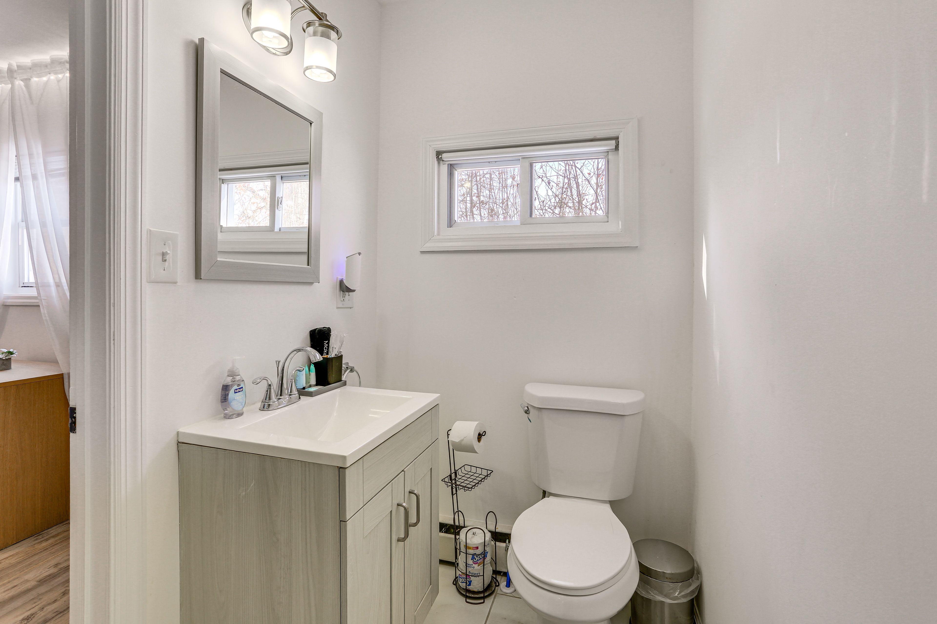 Full Bathroom | 1st Floor