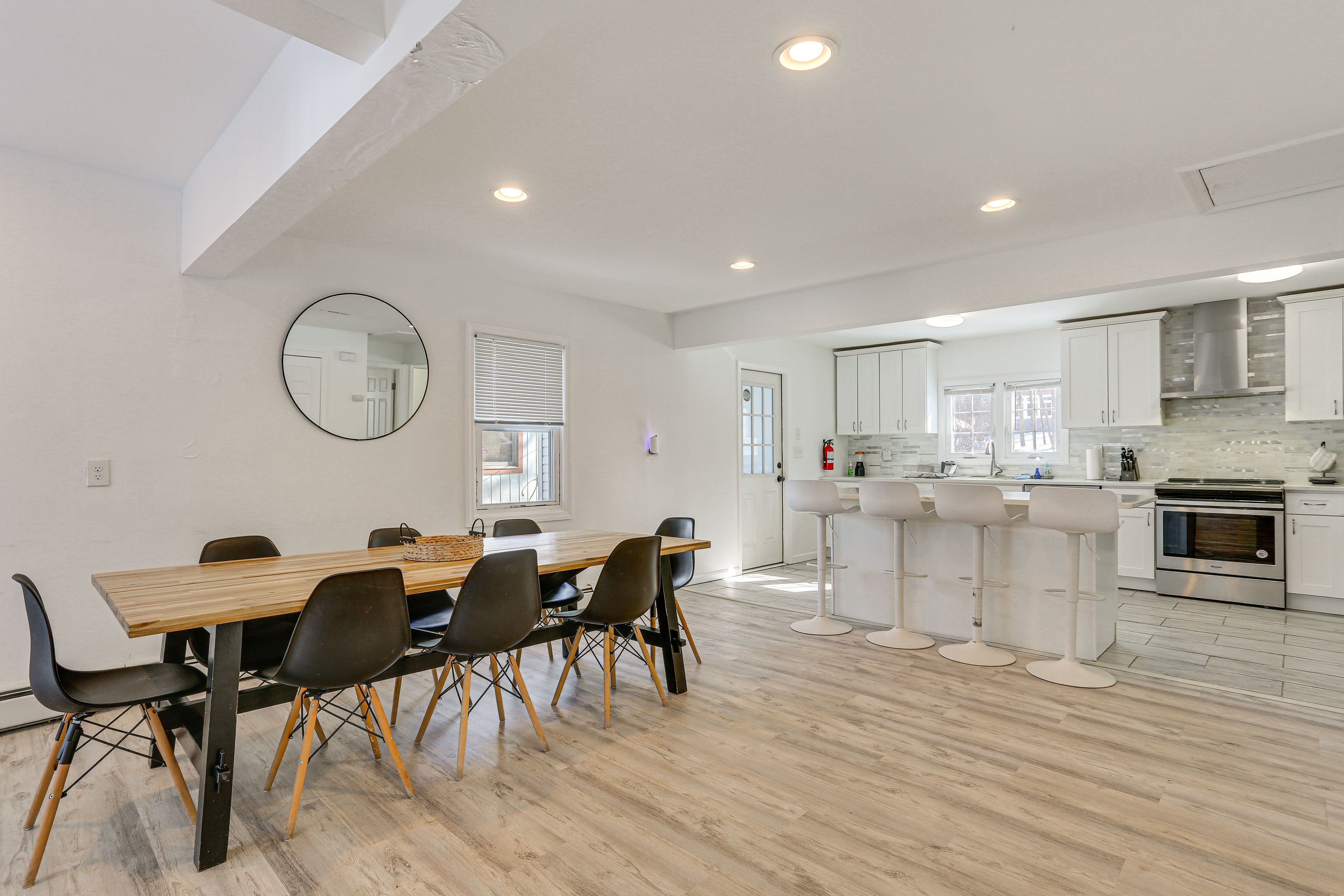 Dining Area | 1st Floor