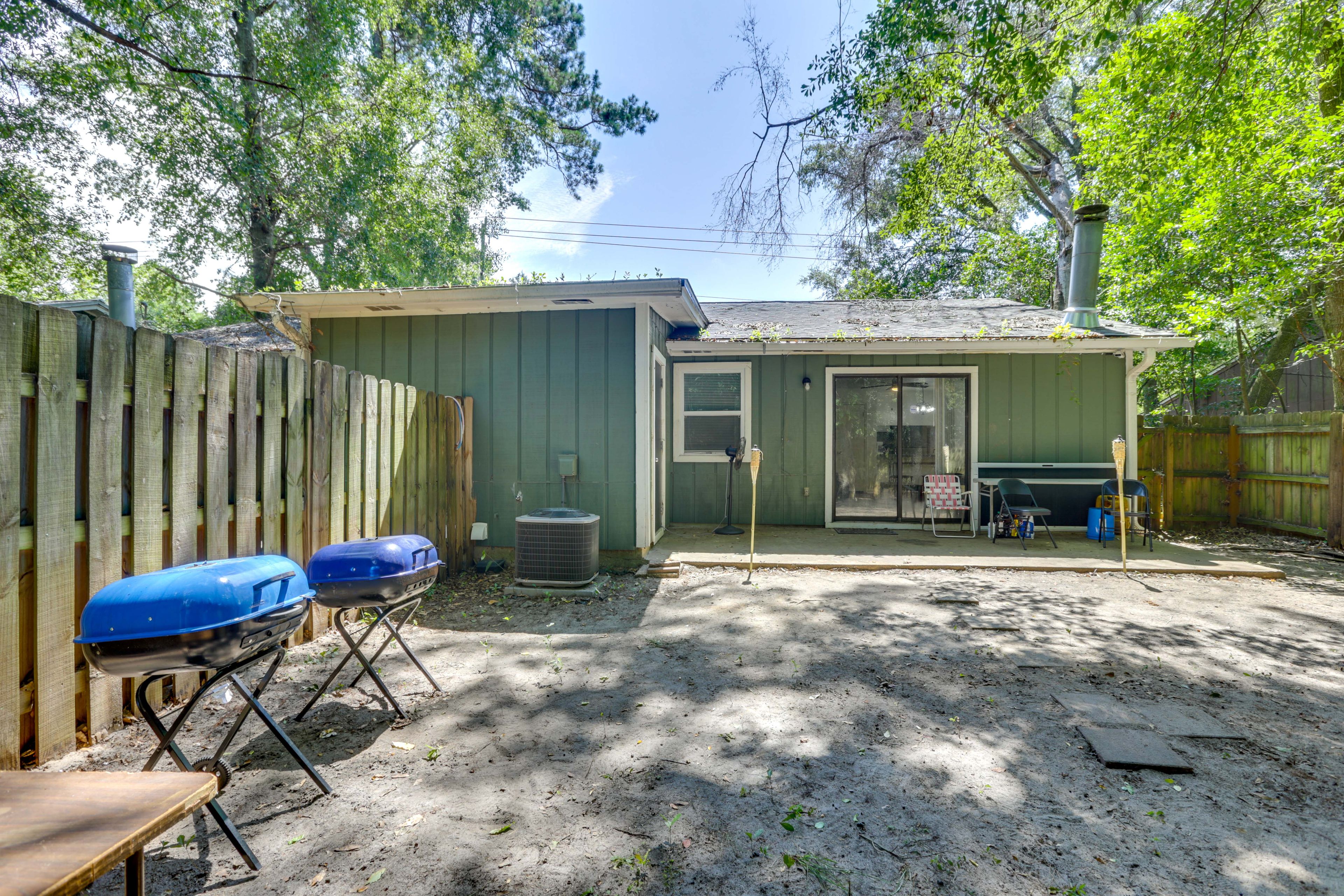 Tallahassee Vacation Rental | 2BR | 1BA | 1,000 Sq Ft